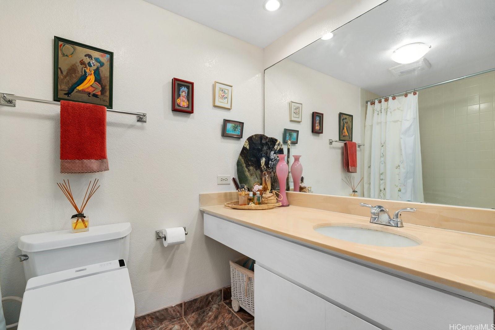 68-121 Au Street  Unit 301
