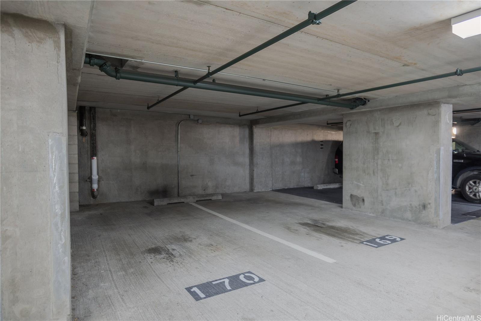 545 Queen Street  Unit 633