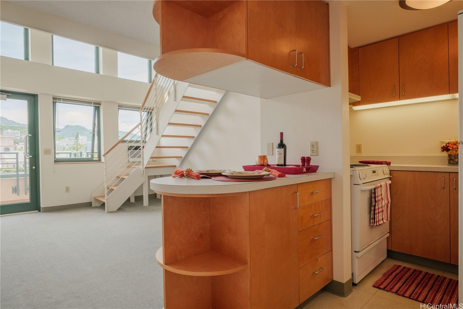 545 Queen Street  Unit 633
