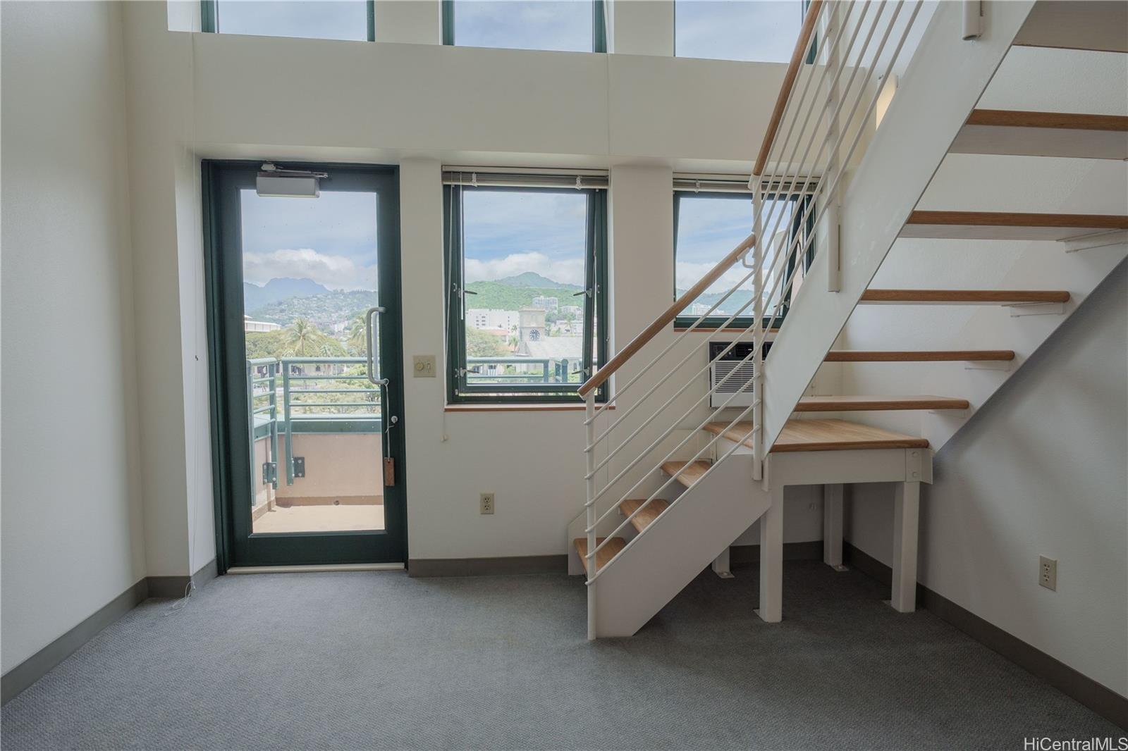 545 Queen Street  Unit 633