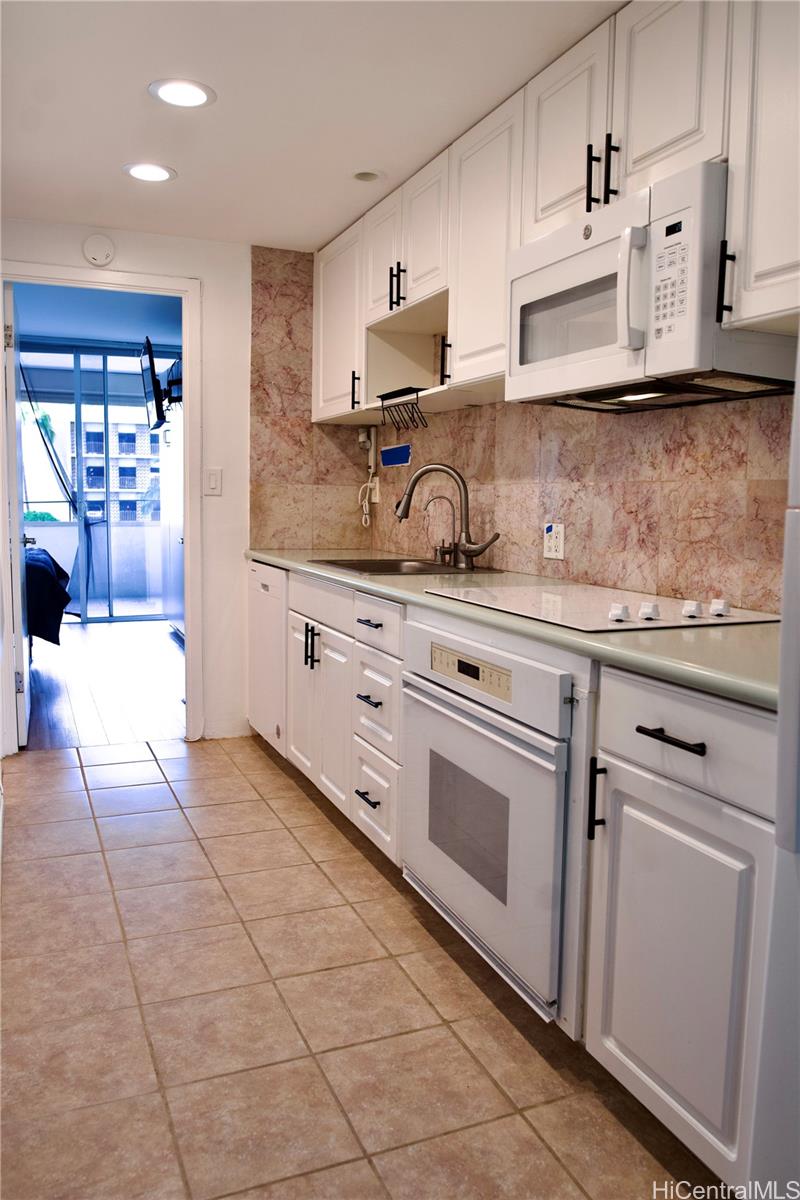 1720 Ala Moana Boulevard  Unit B508