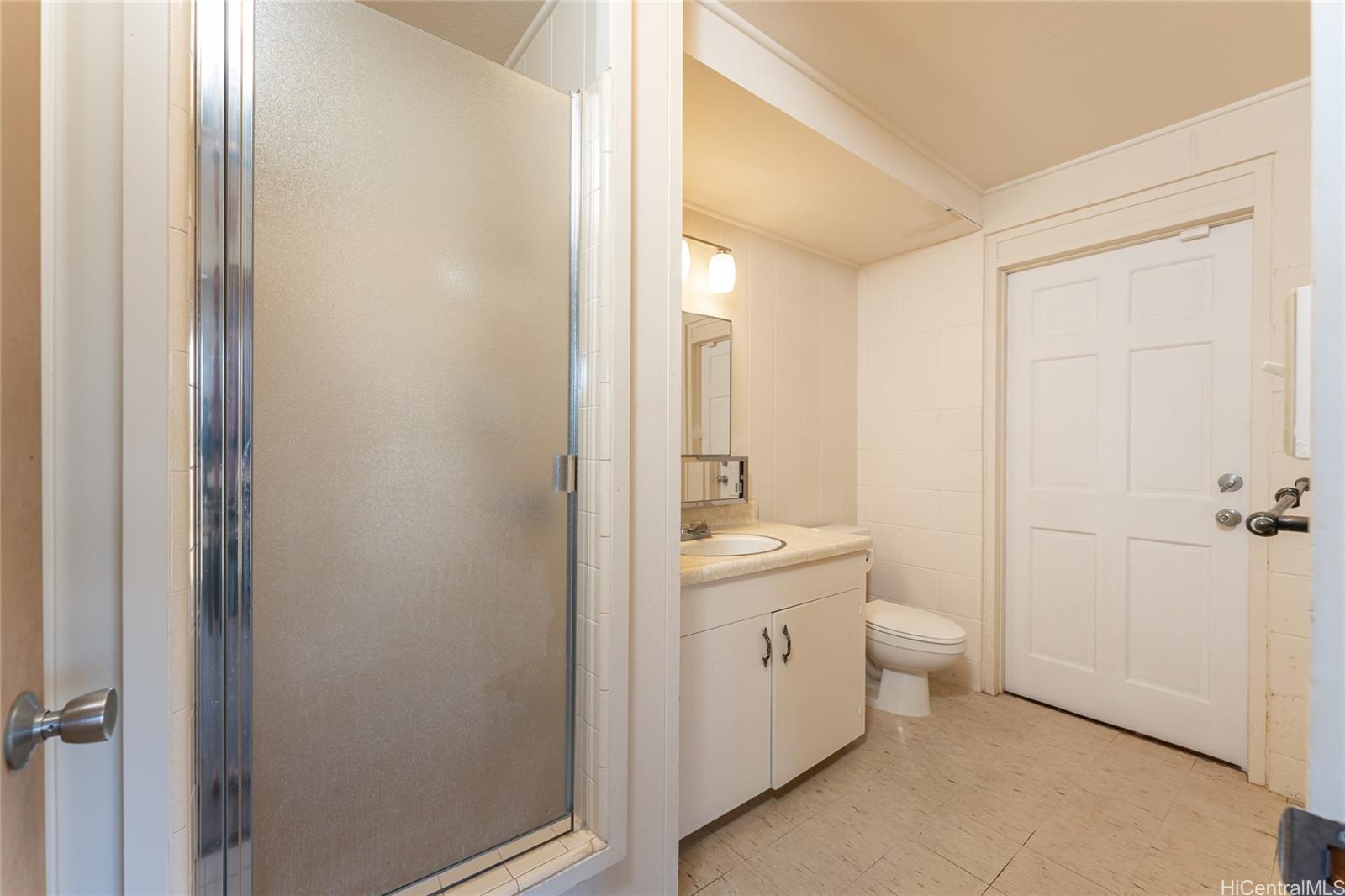 Photo 24 of 25