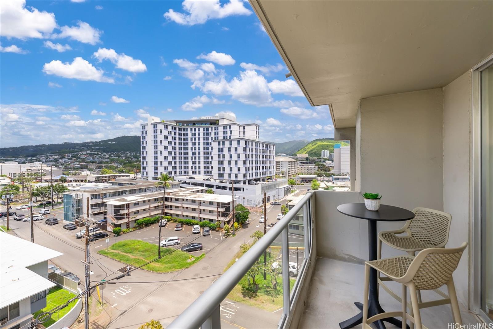 2637 Kuilei Street  Unit A75