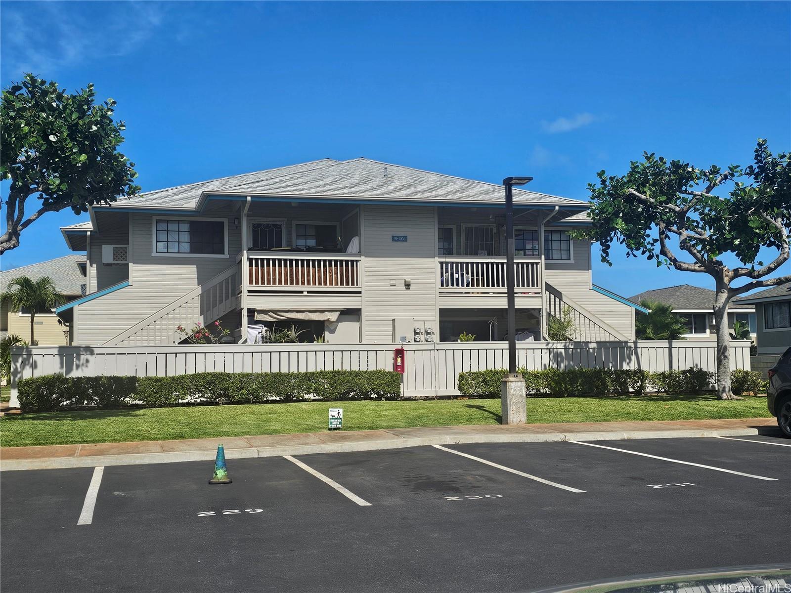 91-1036 Kaiau Avenue  Unit 10E