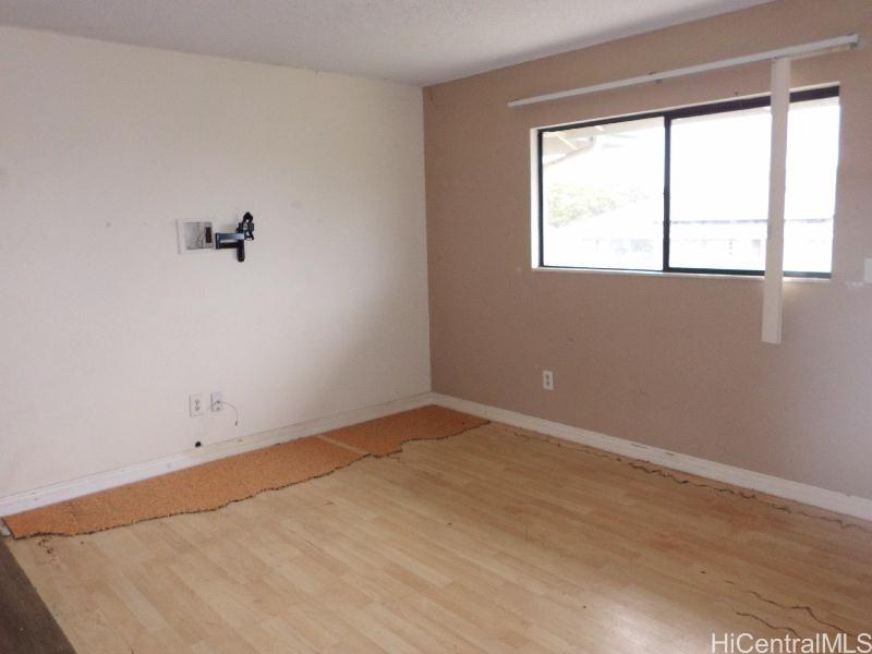 91-1036 Kaiau Avenue  Unit 10E