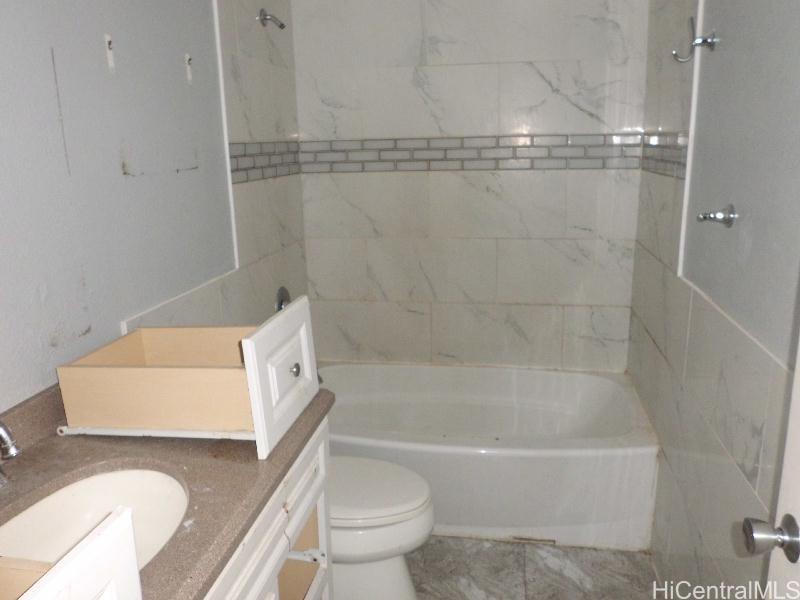 91-1036 Kaiau Avenue  Unit 10E