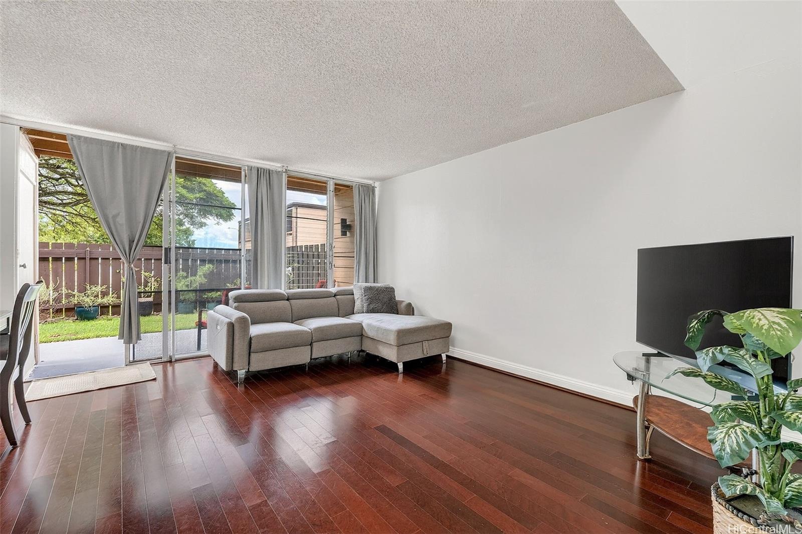94-337 Anania Drive  Unit 12