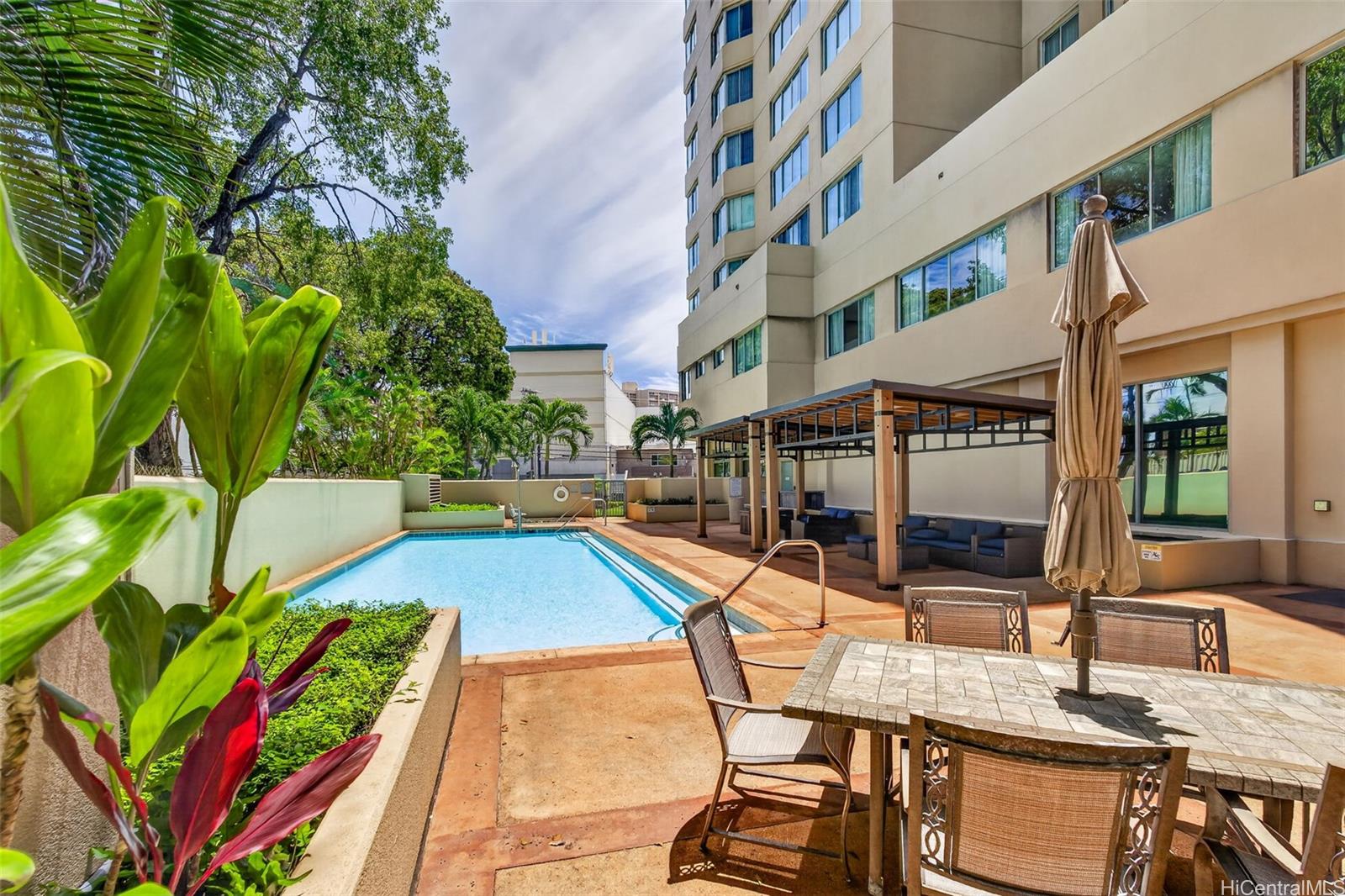 1314 Kalakaua Avenue  Unit 911