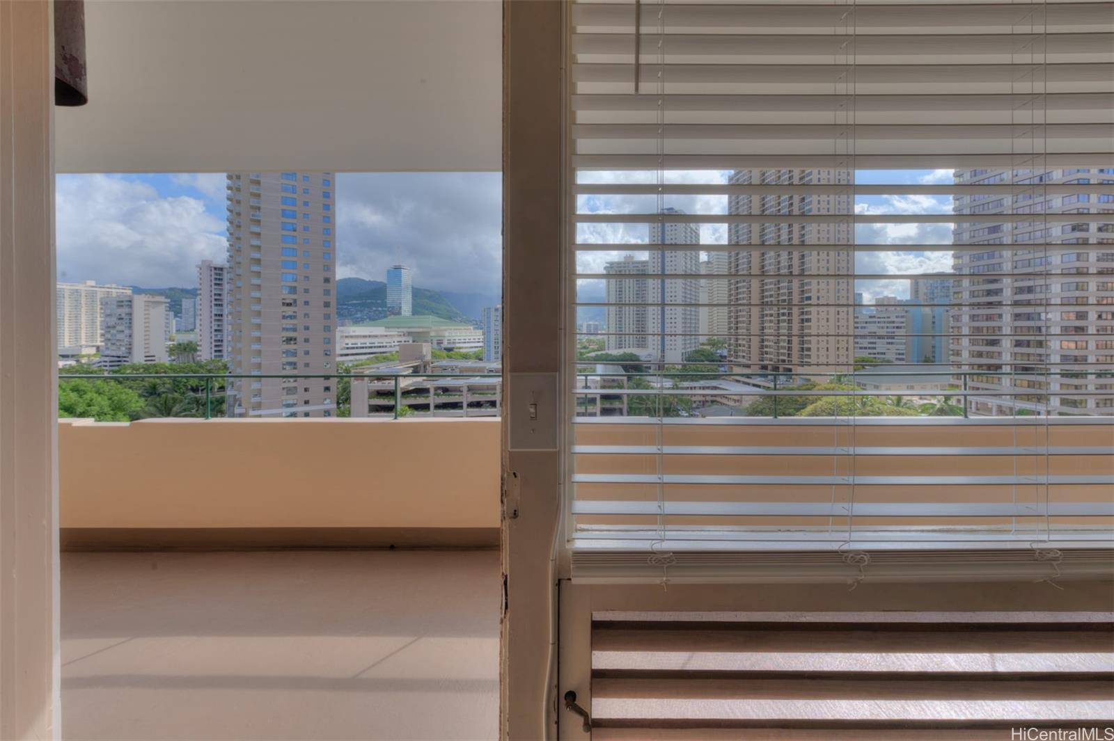 1720 Ala Moana Boulevard  Unit 1105B