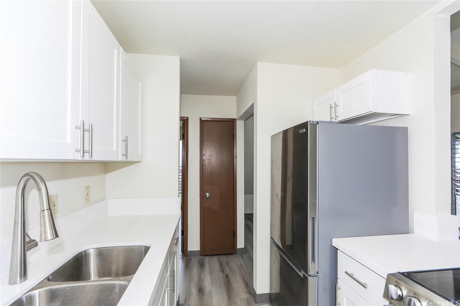 87-1550 Farrington Highway  Unit A1