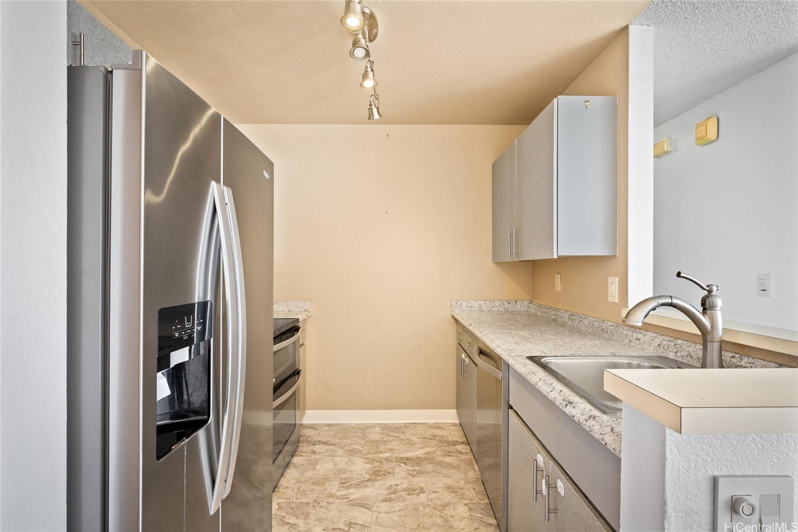94-1457 Waipio Uka Street  Unit O206