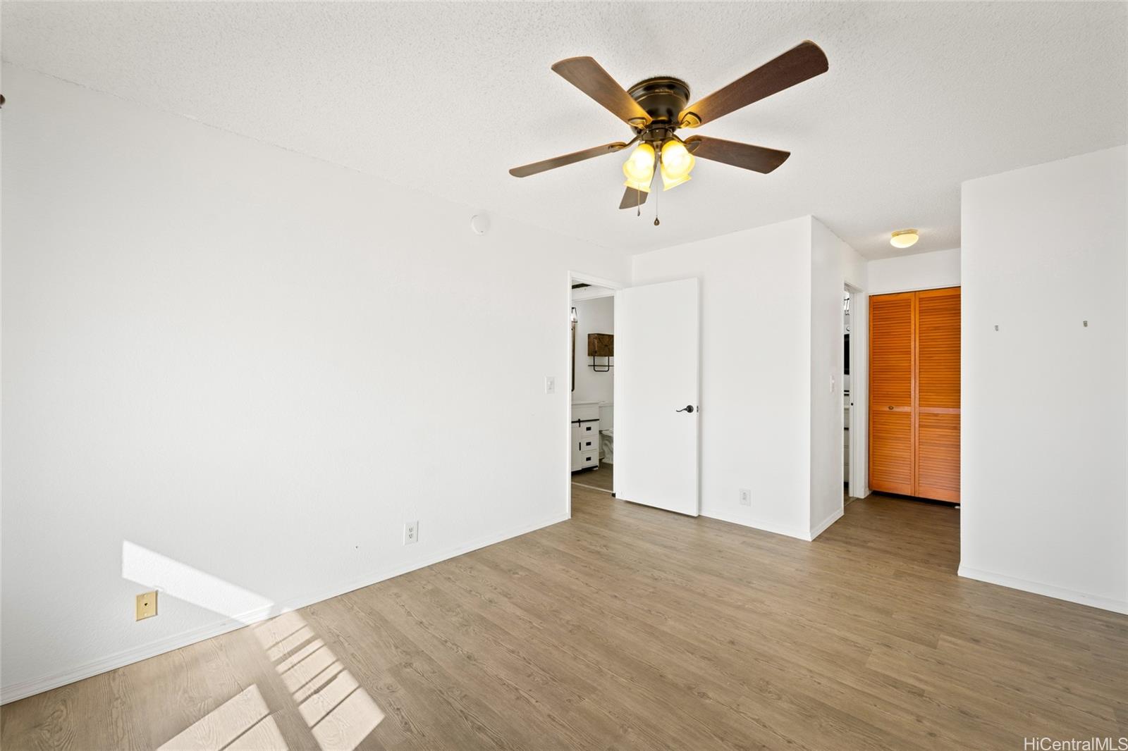 94-1457 Waipio Uka Street  Unit O206