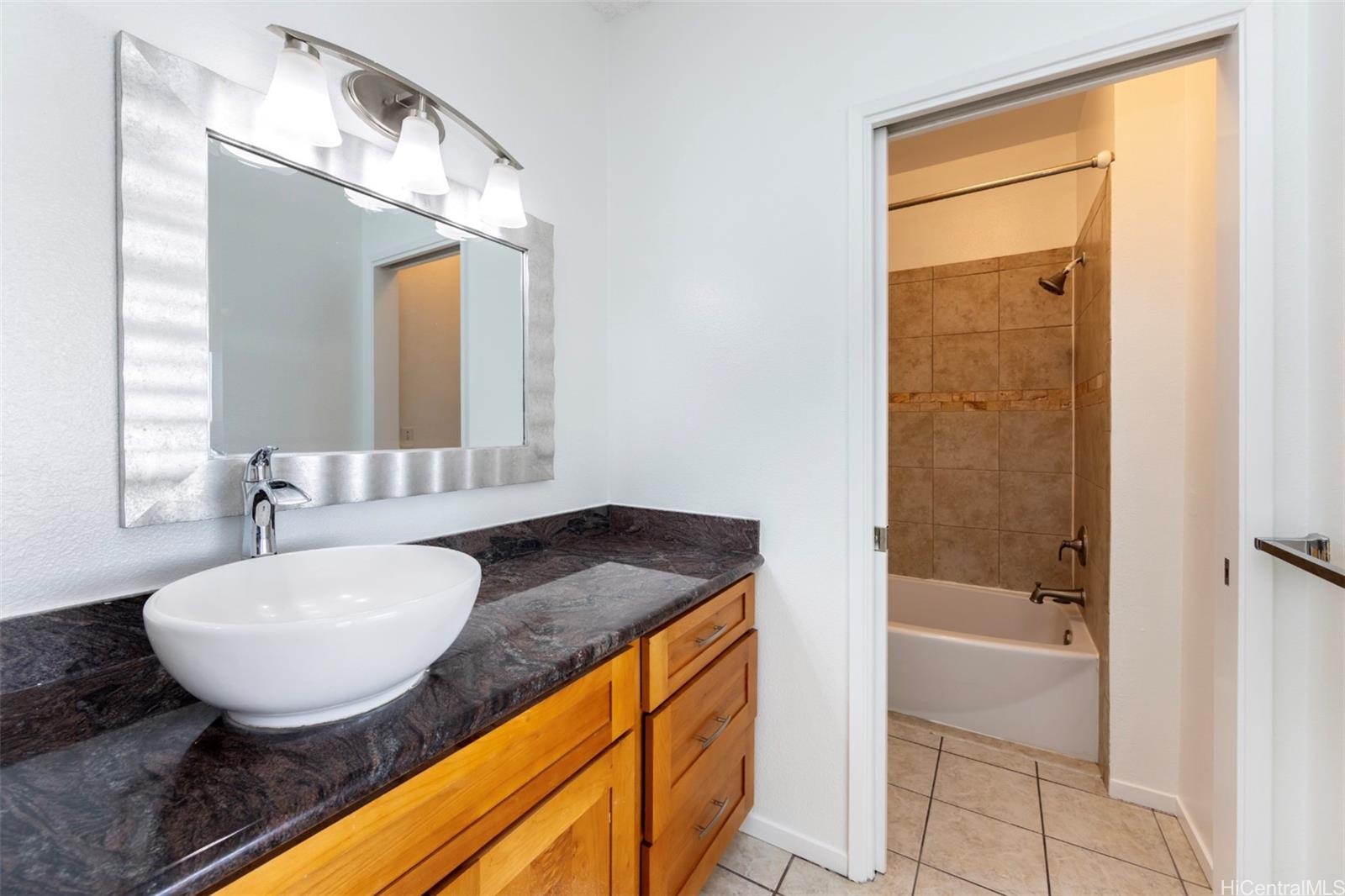 91-291 Hanapouli Circle  Unit 4D