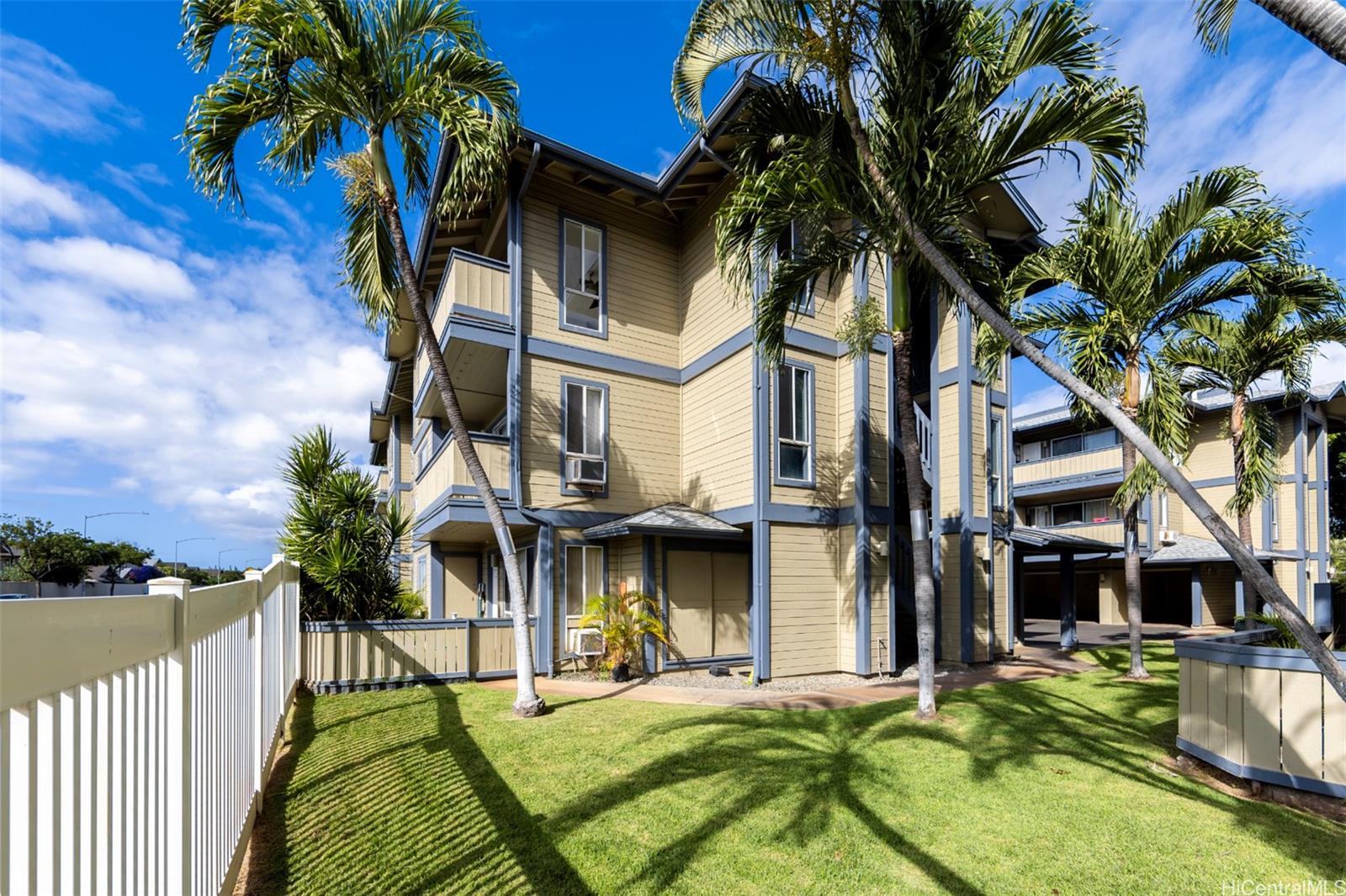 91-291 Hanapouli Circle  Unit 4D