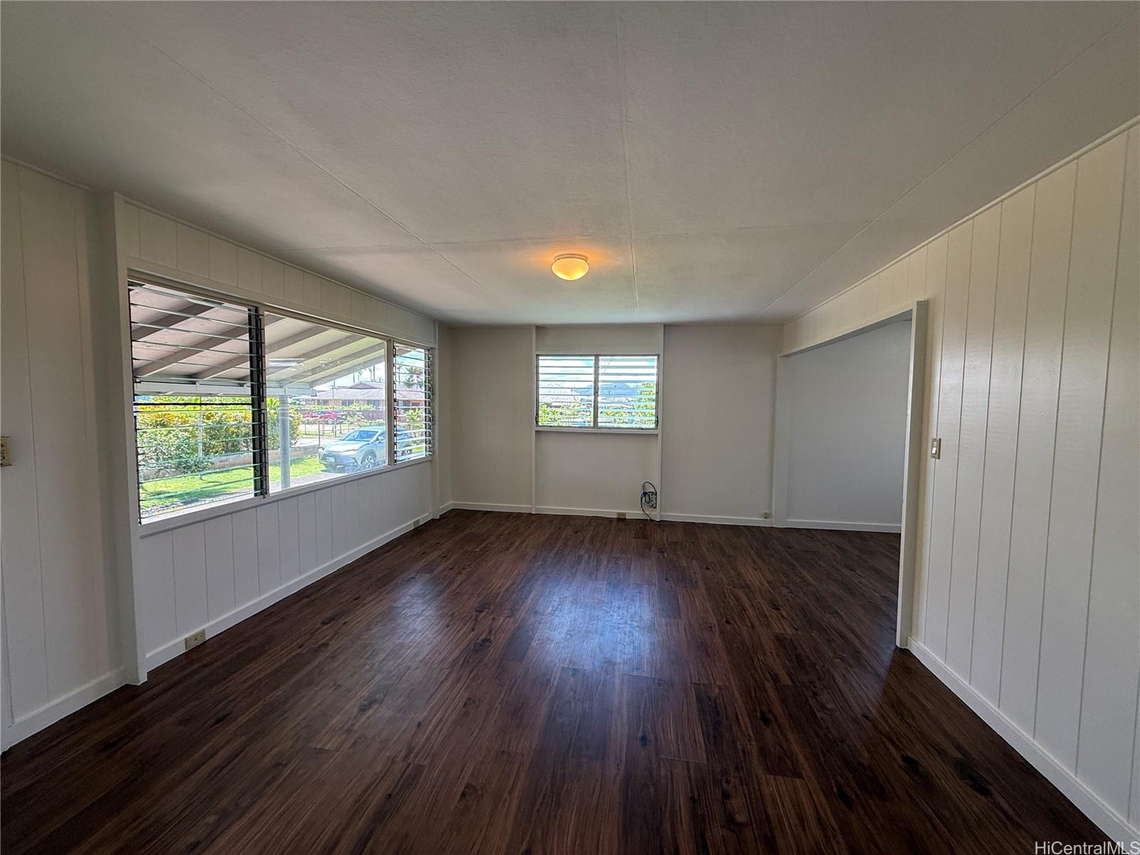 1221 Ihiihi Avenue