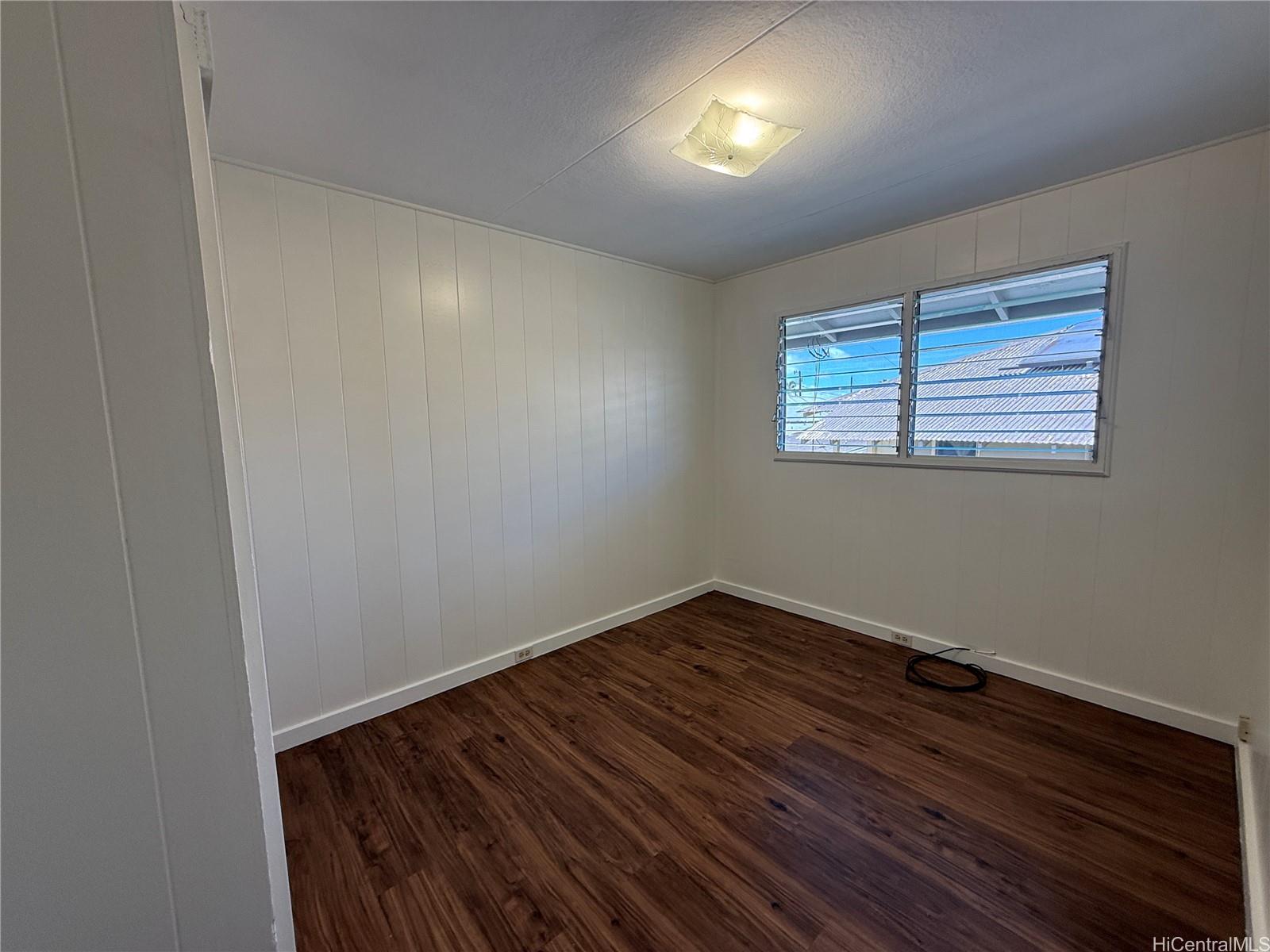1221 Ihiihi Avenue