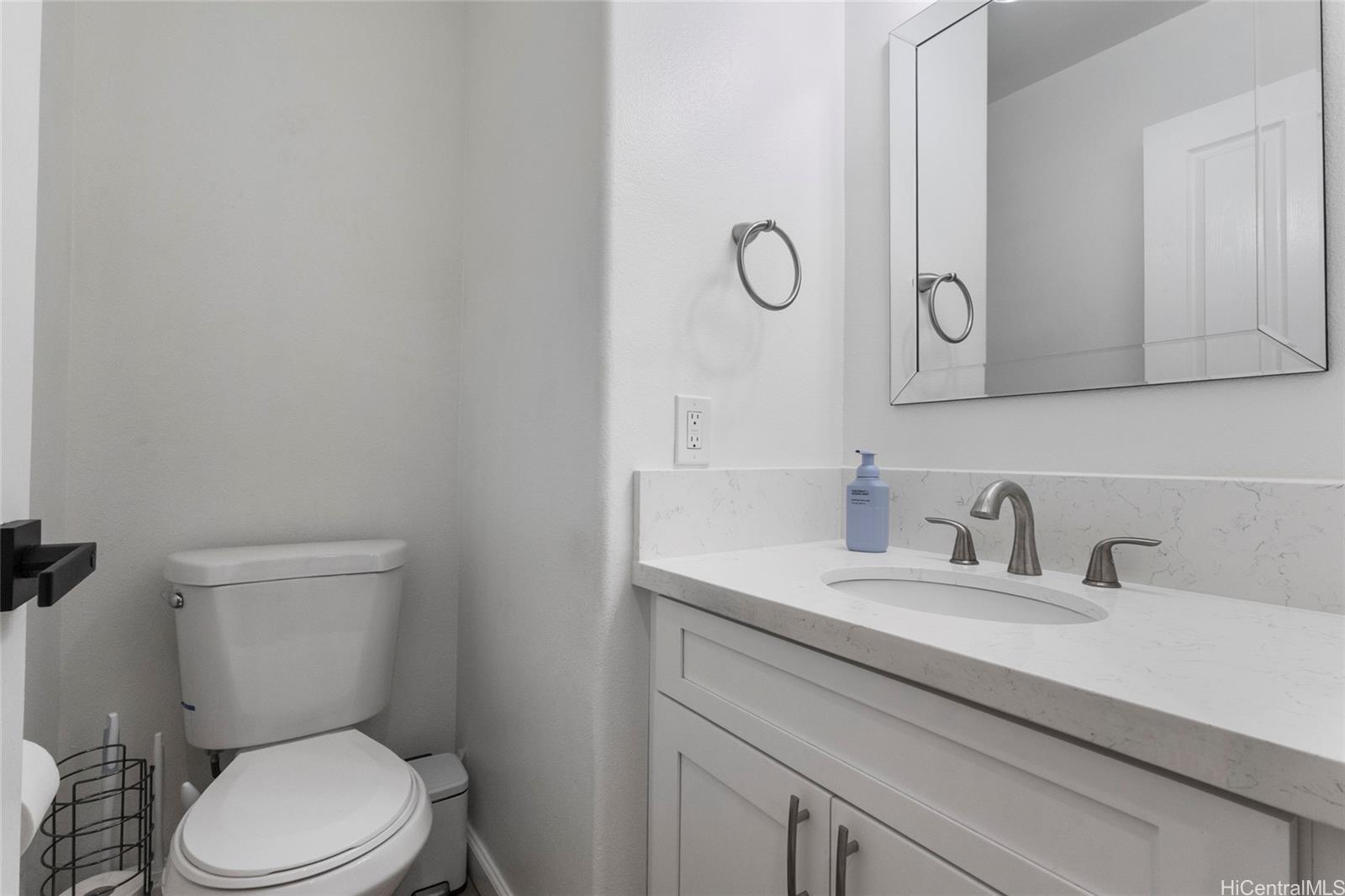 91-2075 Kaioli Street  Unit 902