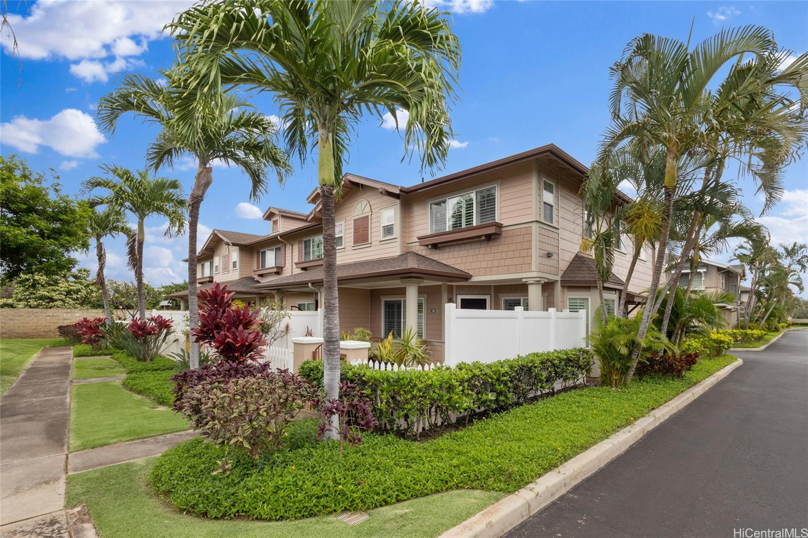91-2075 Kaioli Street  Unit 902