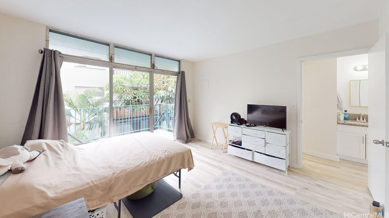 2328 Sea View Avenue  Unit 304