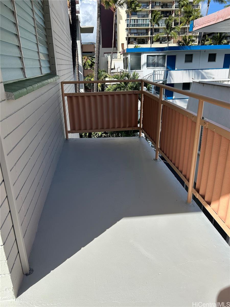 Photo 6 of 8