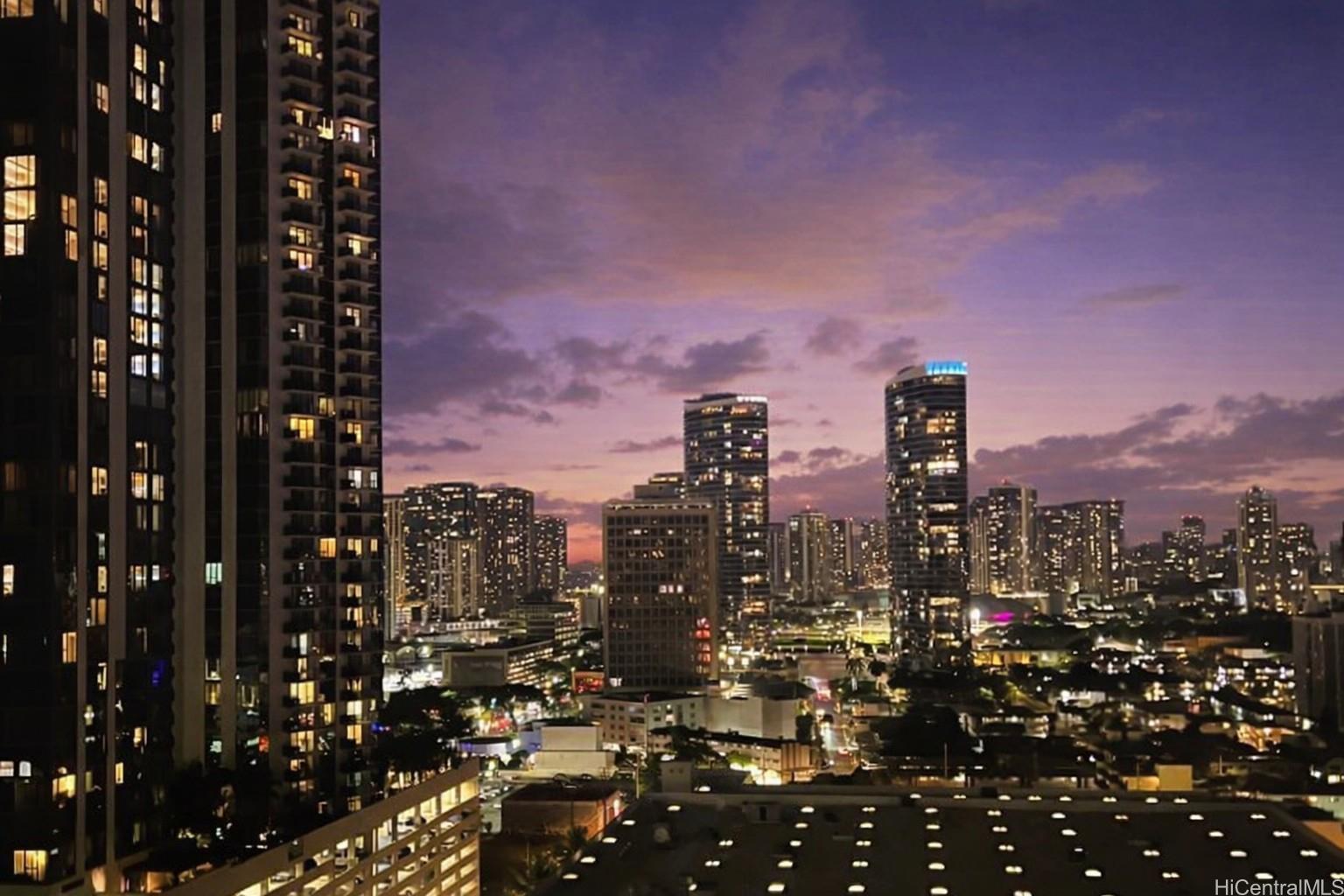 629 Keeaumoku Street  Unit 1710