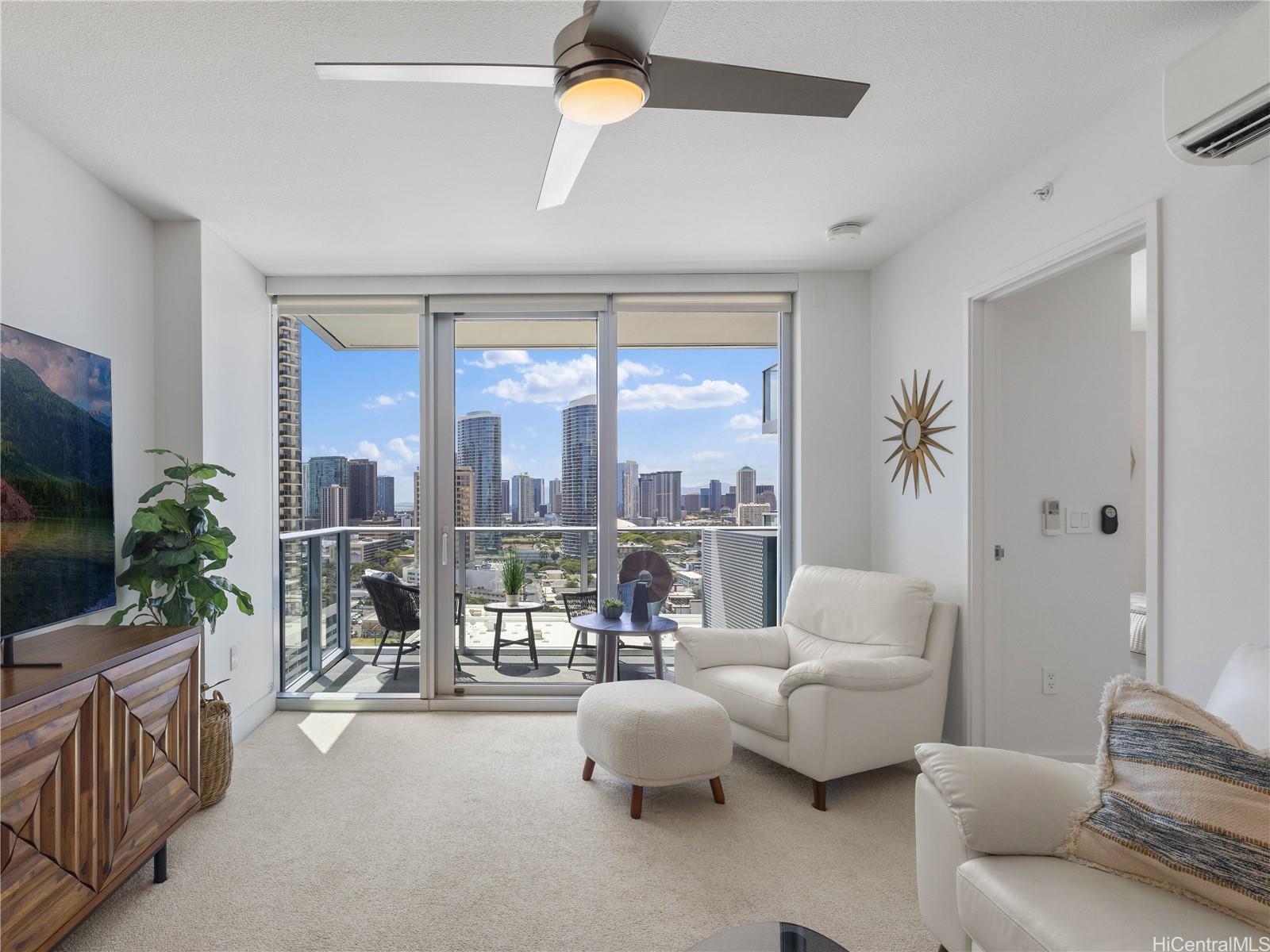 629 Keeaumoku Street  Unit 1710