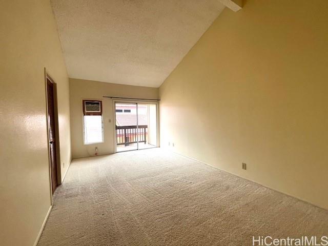 Photo 7 of 25