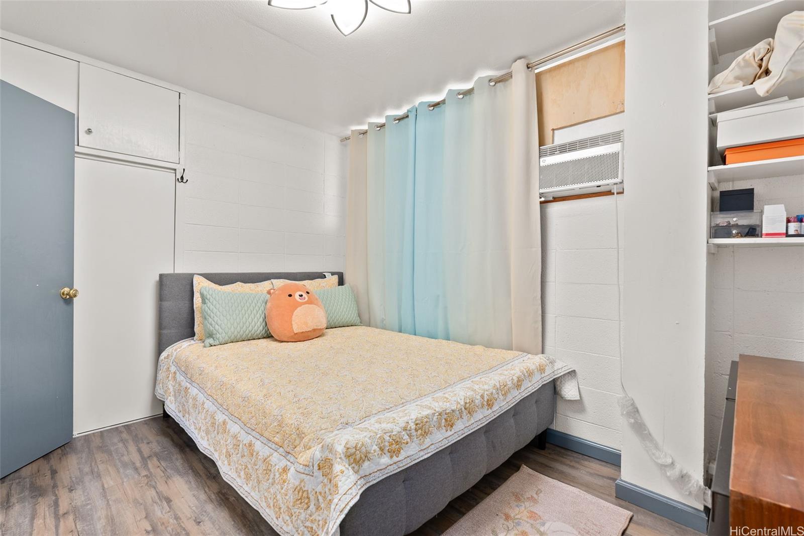 1119 Kokea Street  Unit C201