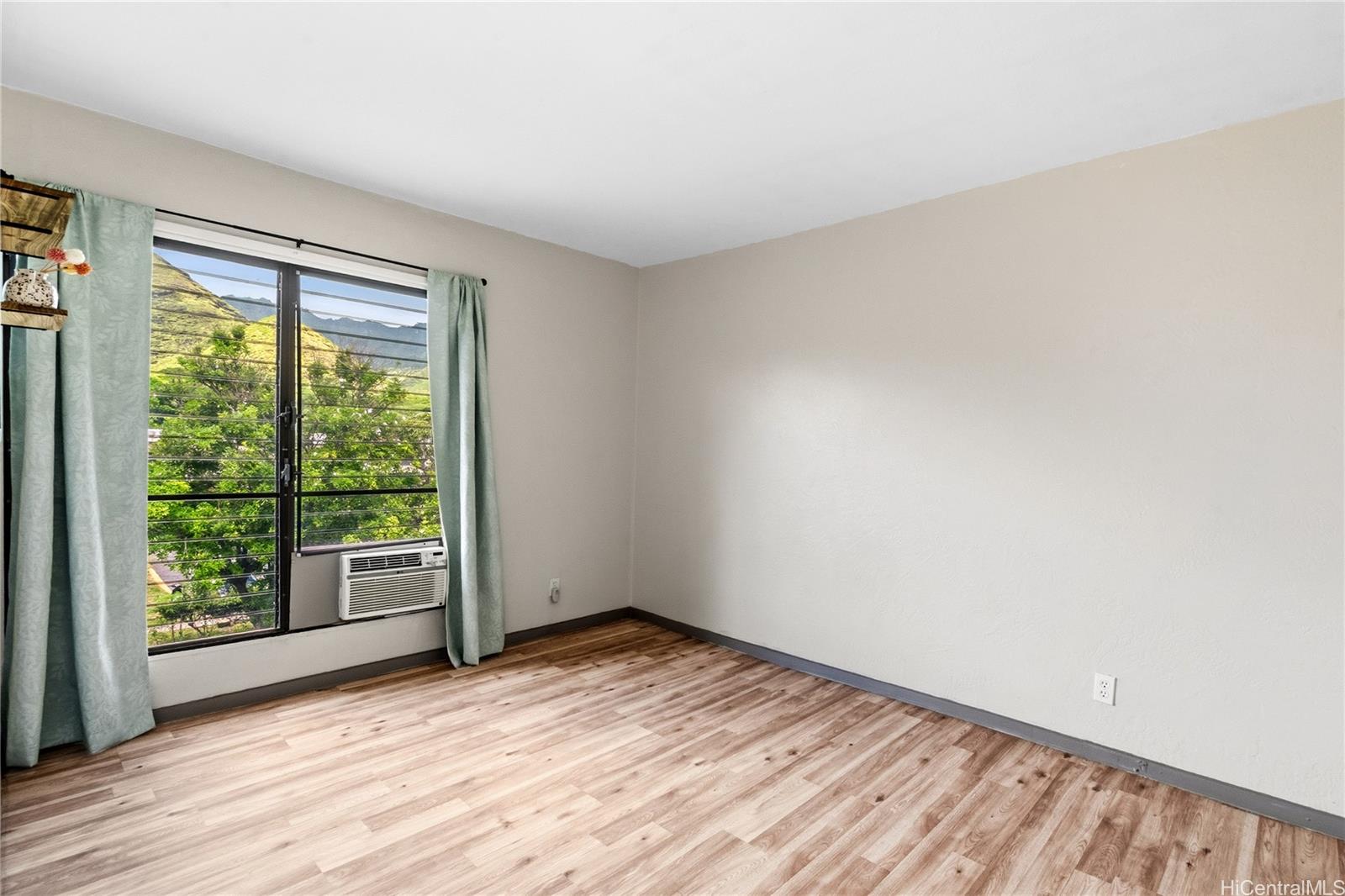 87-126 Helelua Street  Unit D306