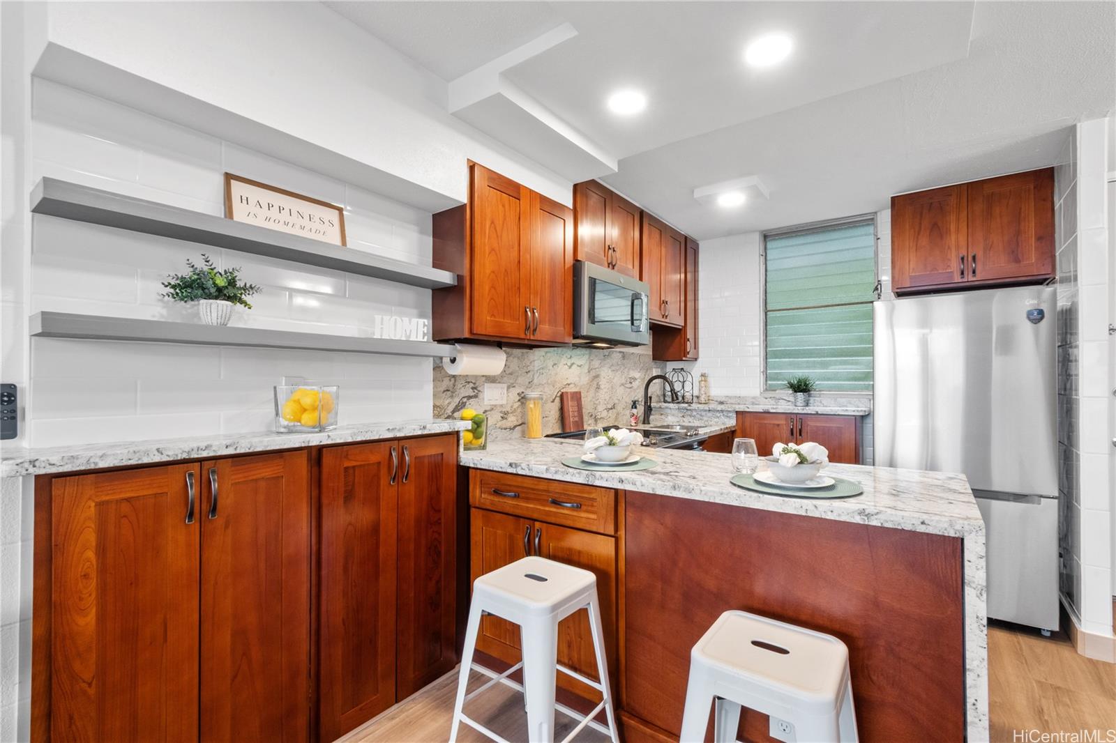 46-260 Kahuhipa Street  Unit C207