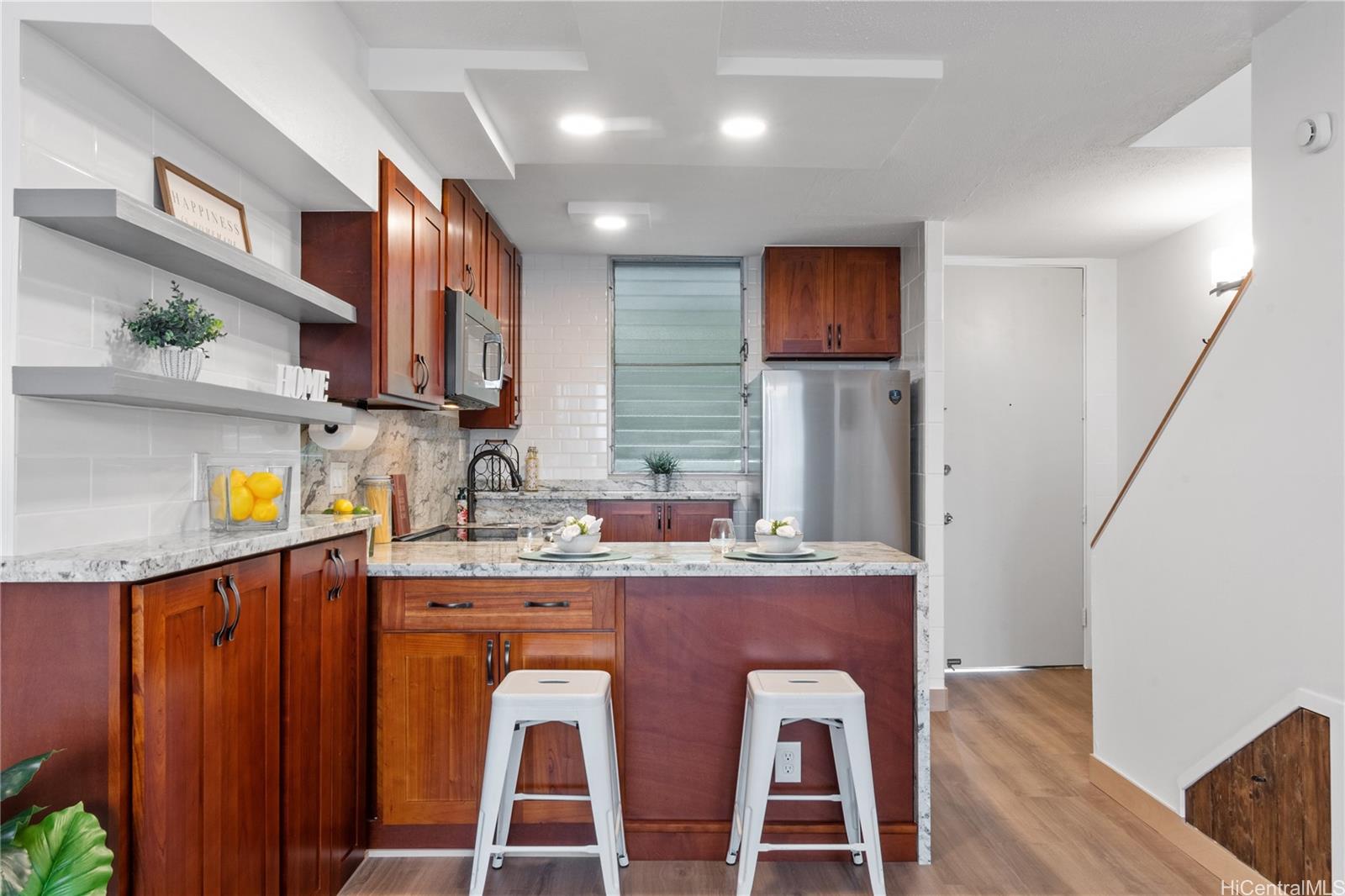 46-260 Kahuhipa Street  Unit C207