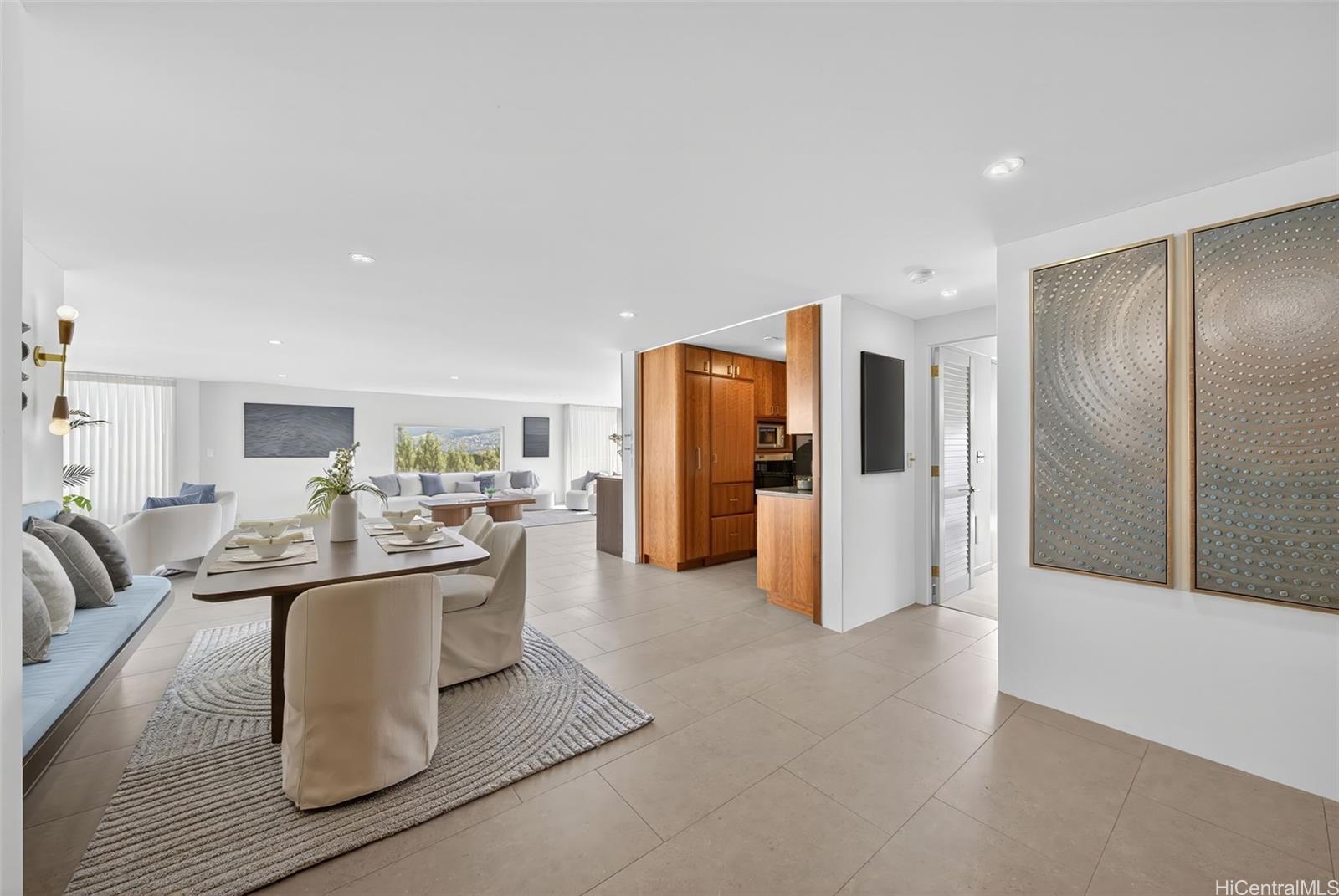 2979 Kalakaua Avenue  Unit 804