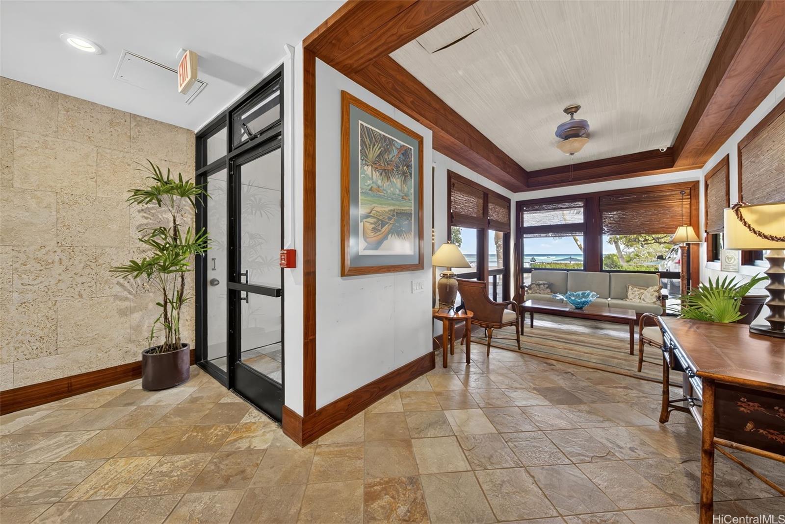 2979 Kalakaua Avenue  Unit 804