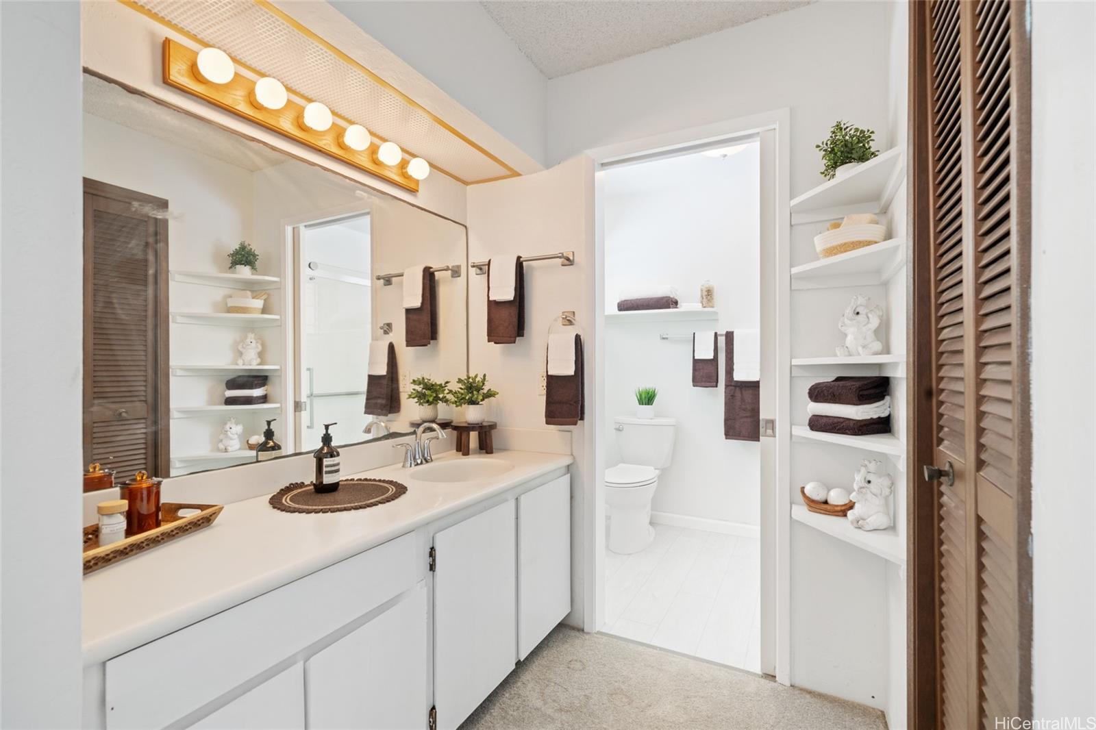 390F Haleloa Place  Unit A306