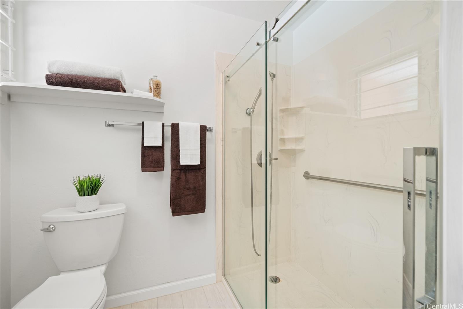 390F Haleloa Place  Unit A306