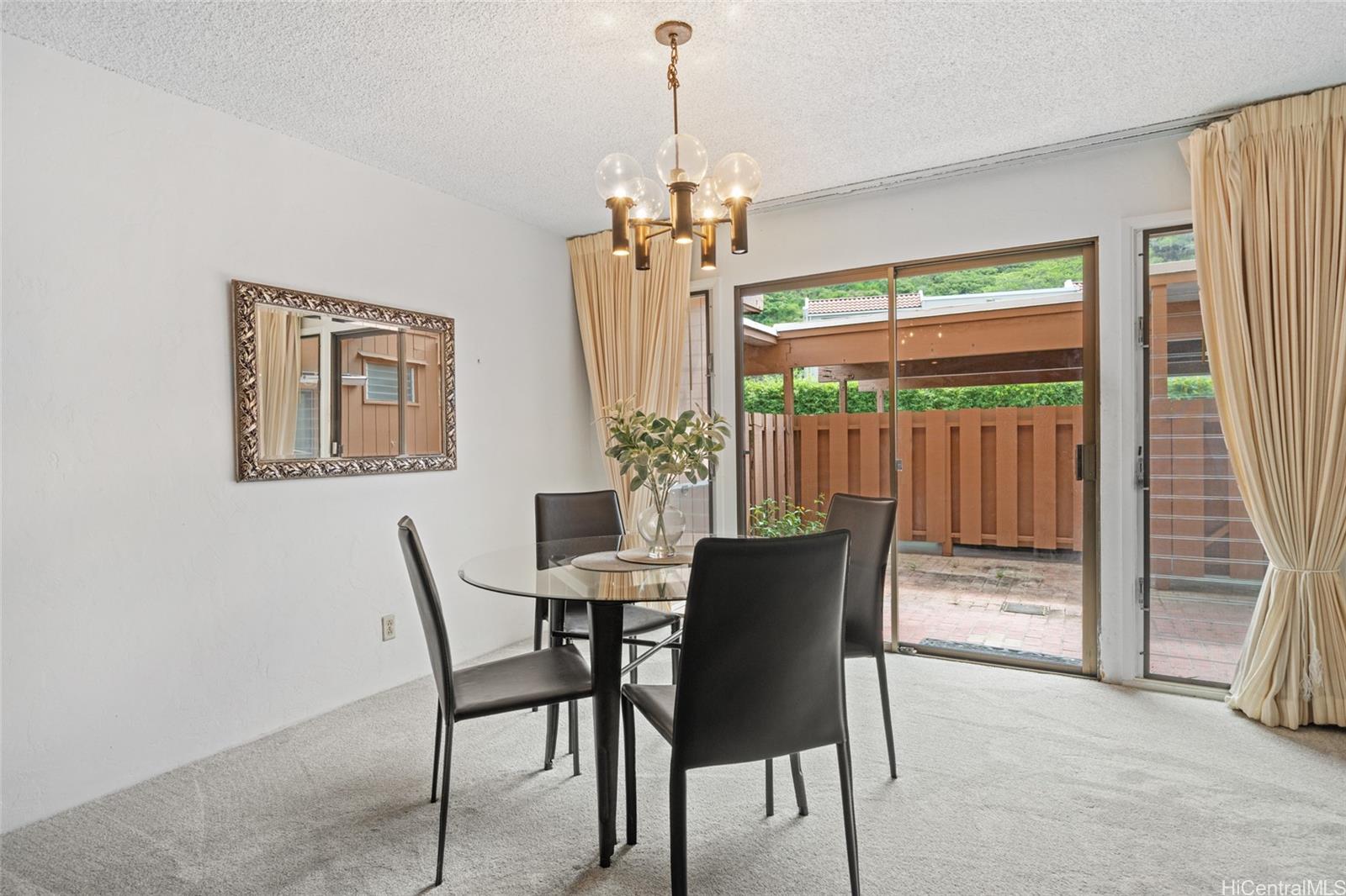 390F Haleloa Place  Unit A306