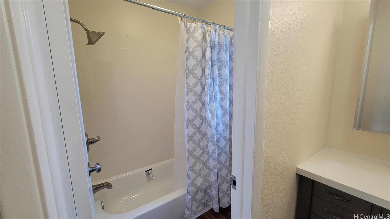 Photo 15 of 25