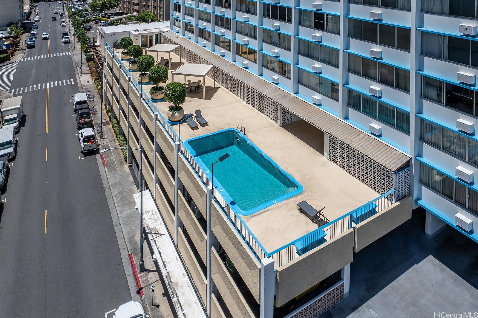 1560 Kanunu Street  Unit 1121