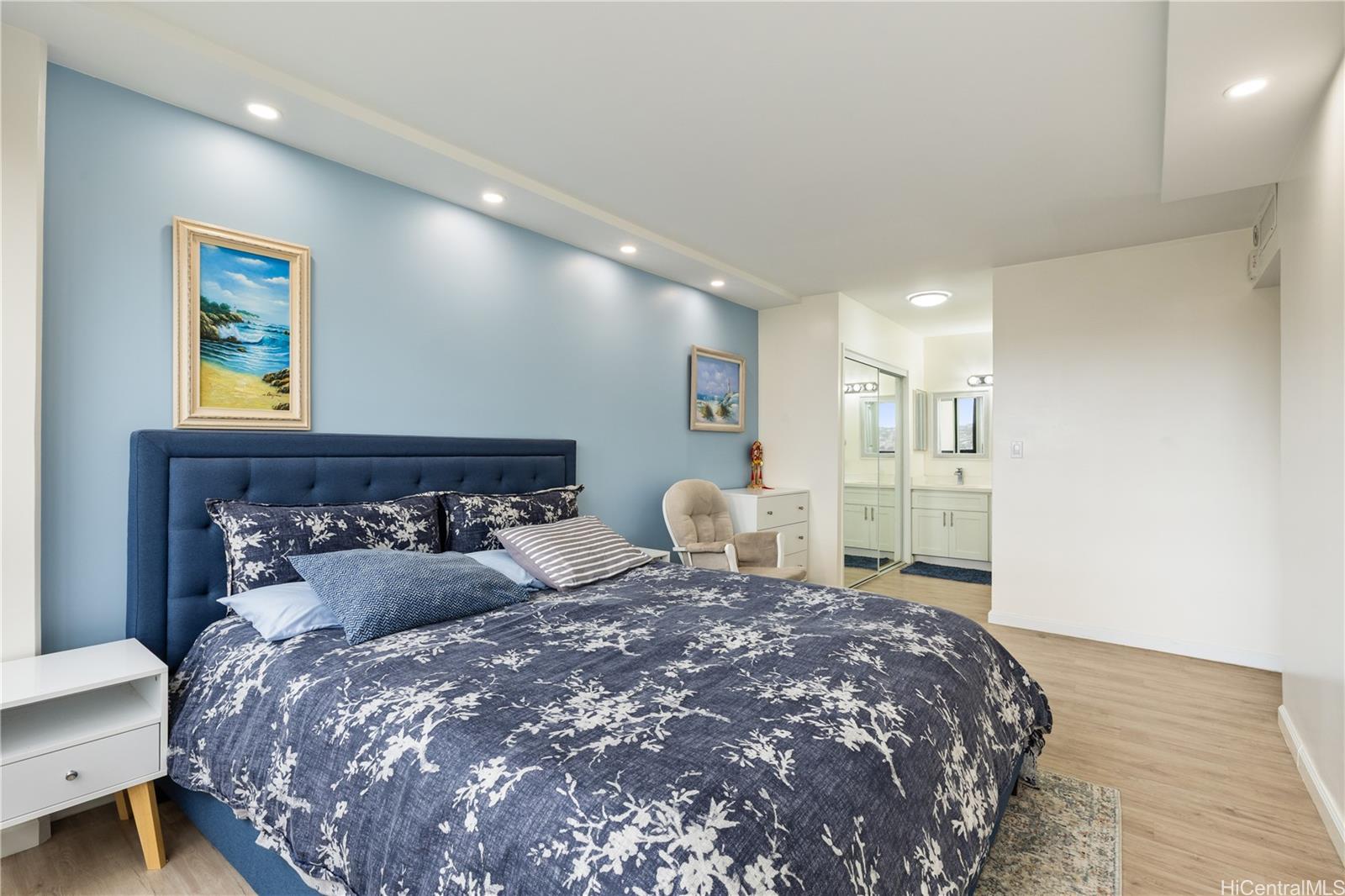 2499 Kapiolani Boulevard  Unit 801