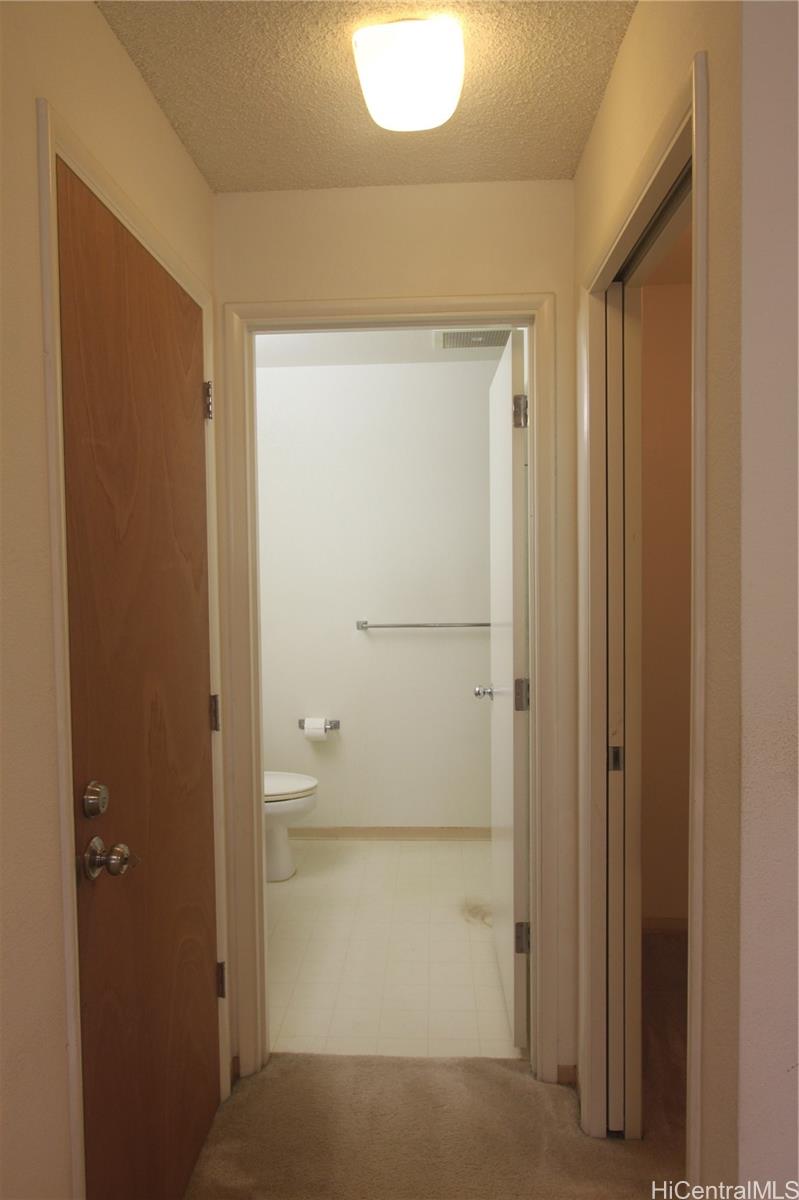Photo 17 of 24