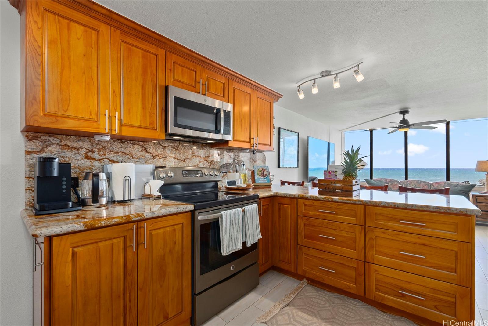 68-121 Au Street  Unit 408
