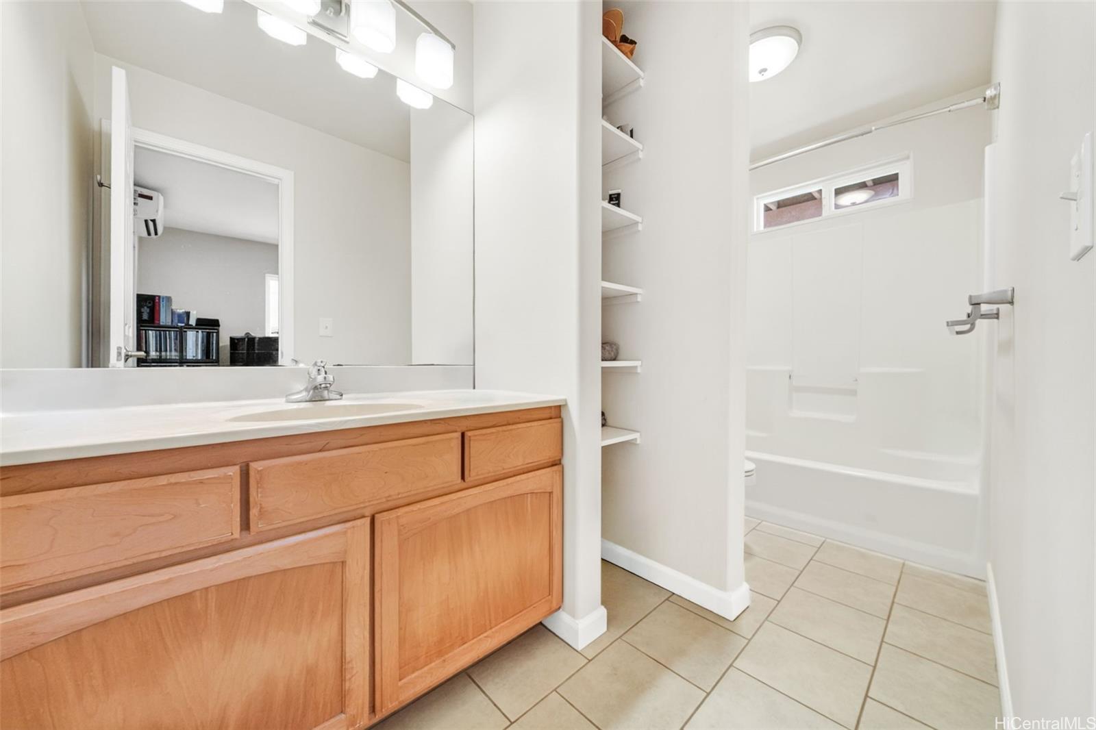 2047 10th Avenue  Unit C