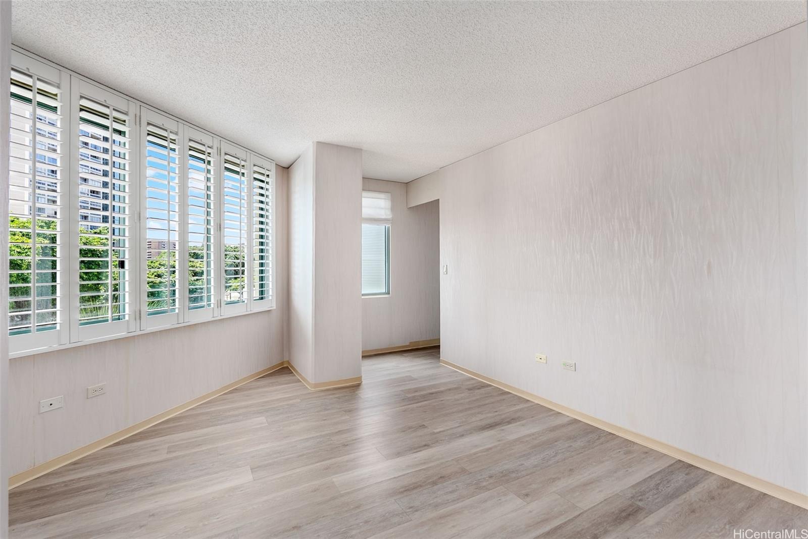 1314 Kalakaua Avenue  Unit 613