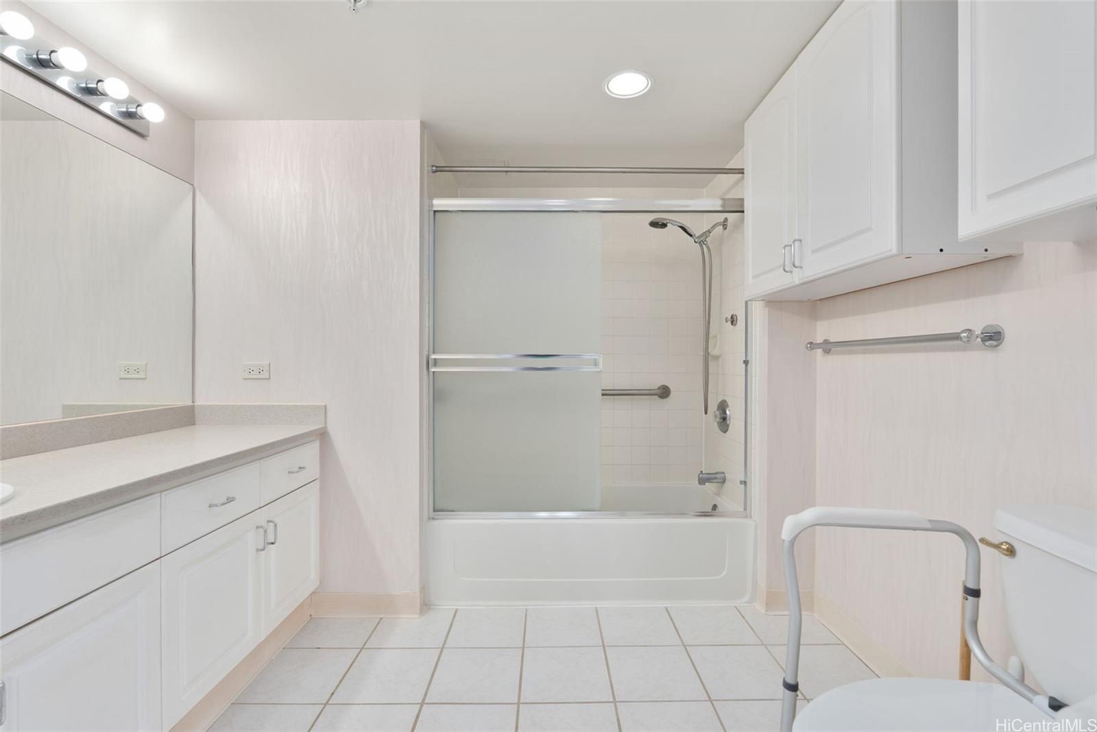 1314 Kalakaua Avenue  Unit 613
