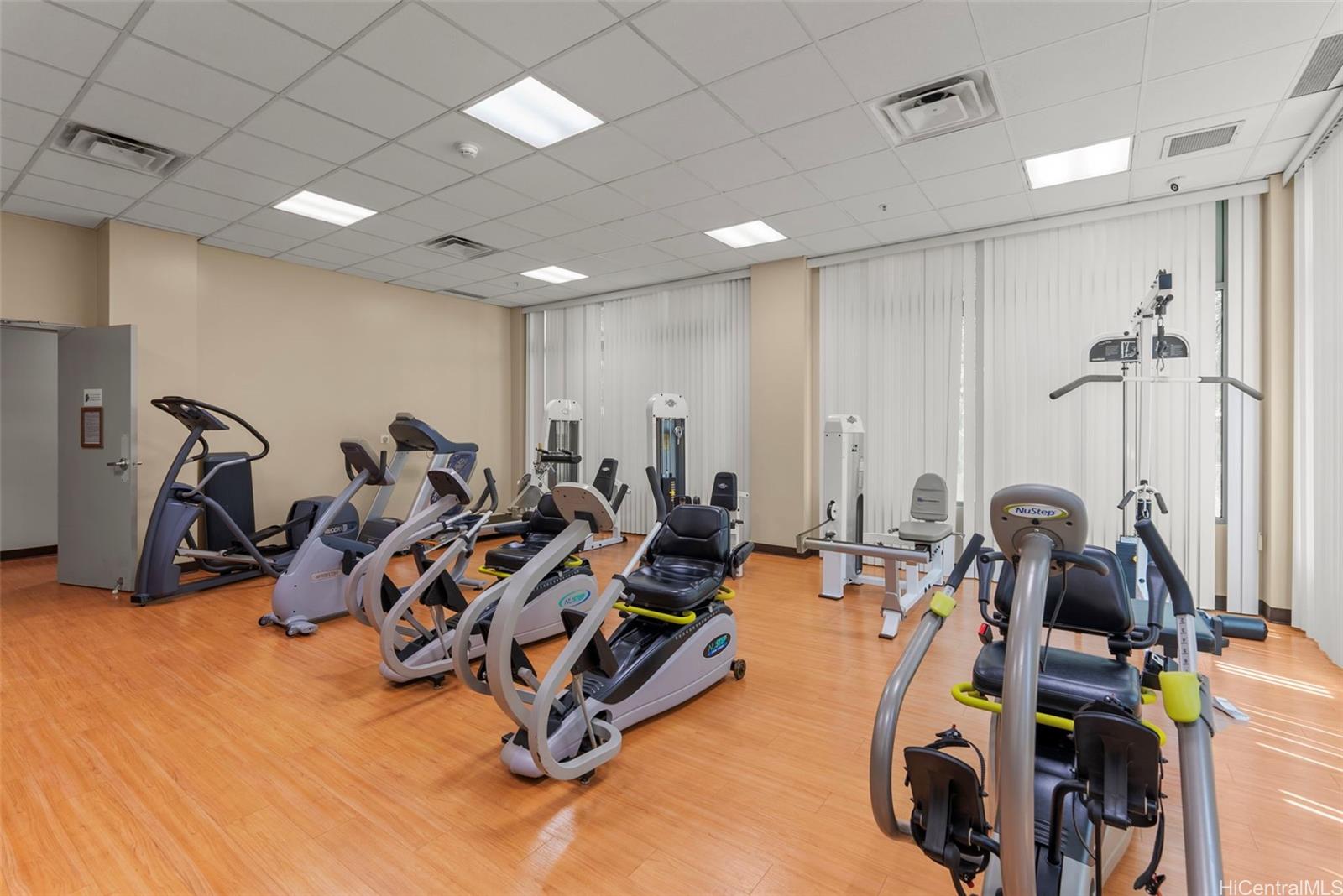 1314 Kalakaua Avenue  Unit 613