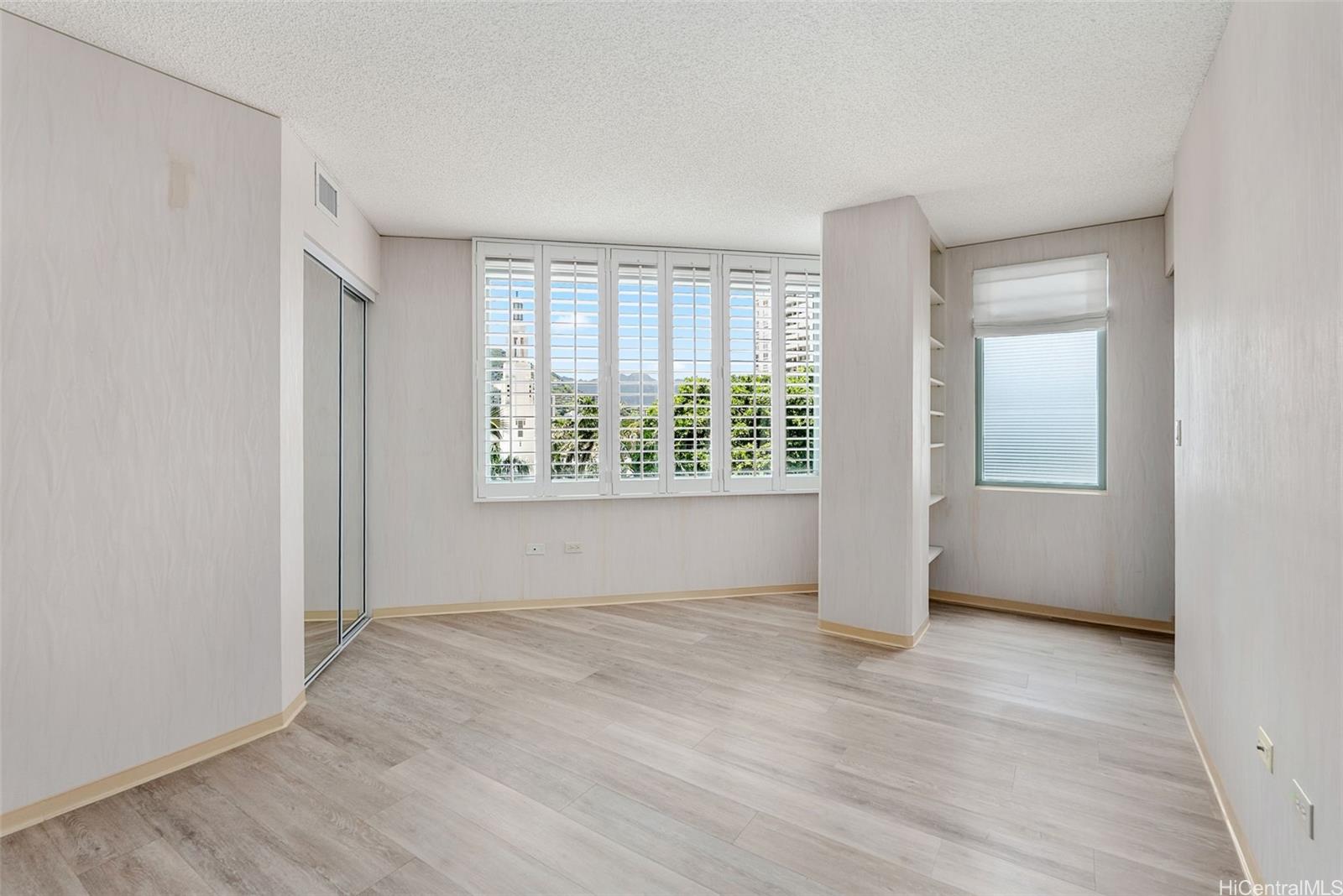 1314 Kalakaua Avenue  Unit 613