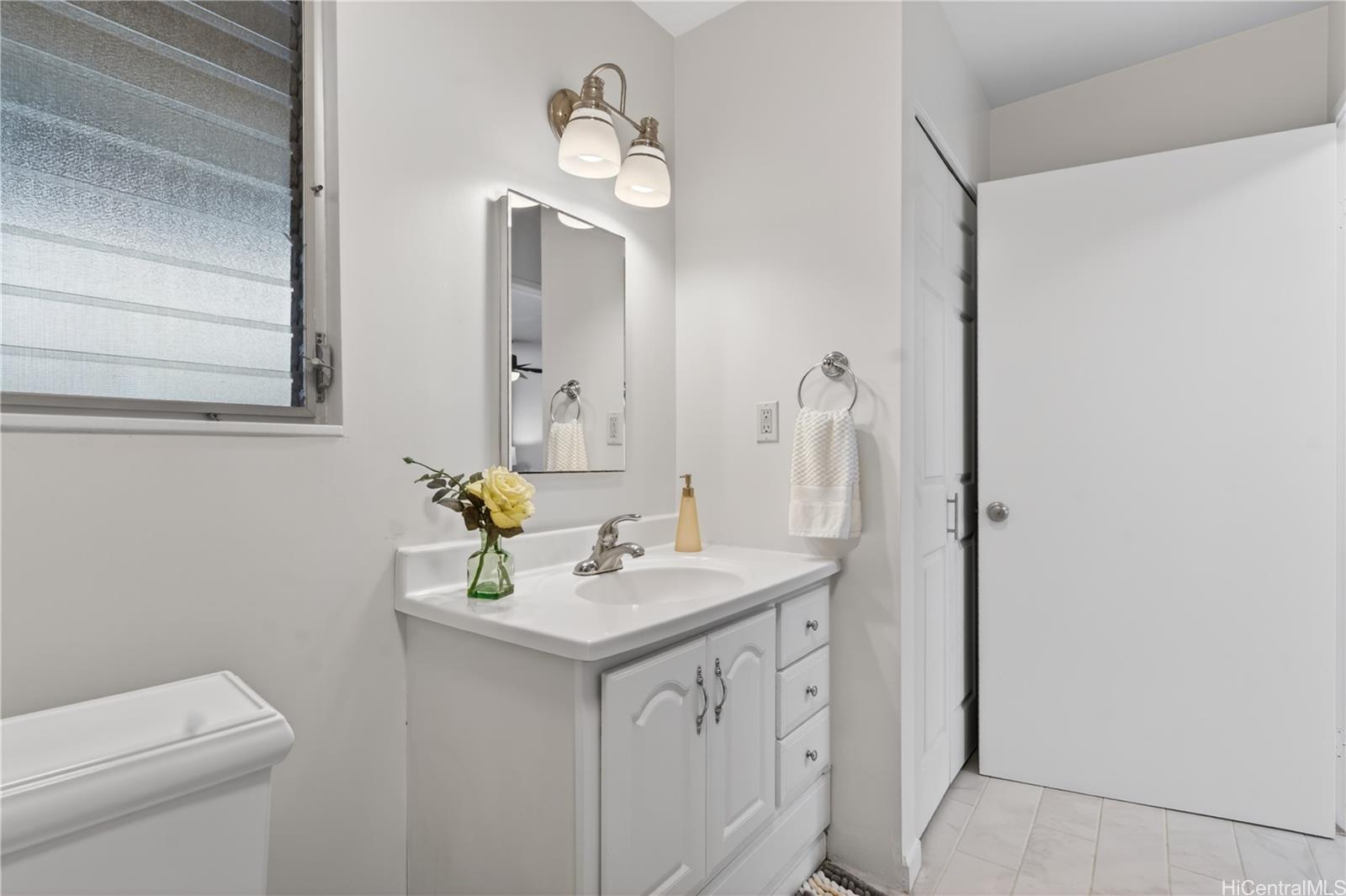 95-1050 Makaikai Street  Unit 18D