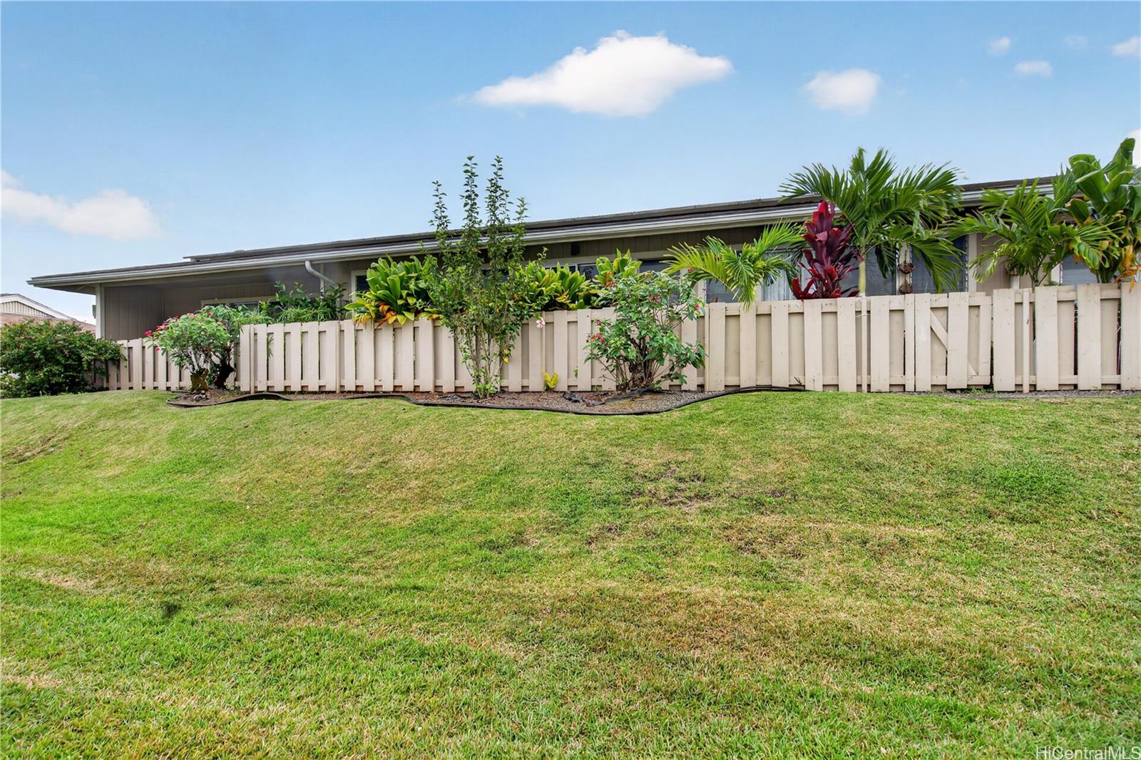 95-1050 Makaikai Street  Unit 18D