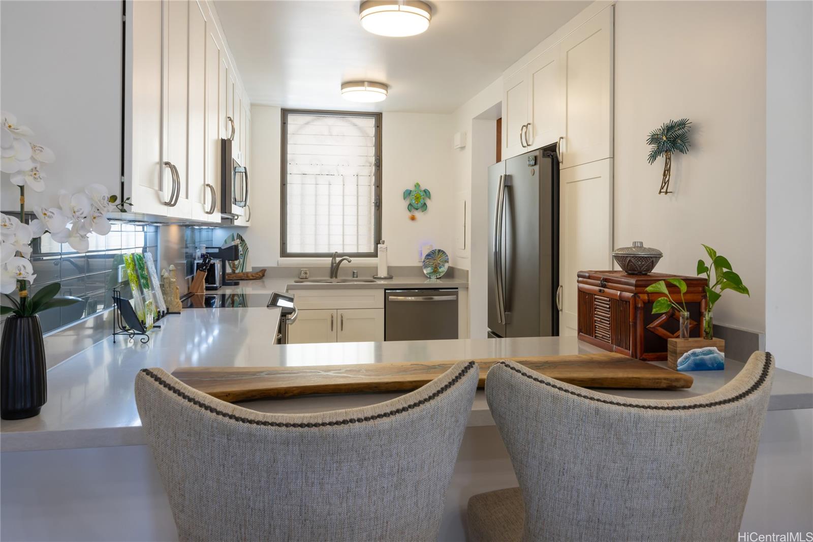 521 Hahaione Street  Unit 2/12H