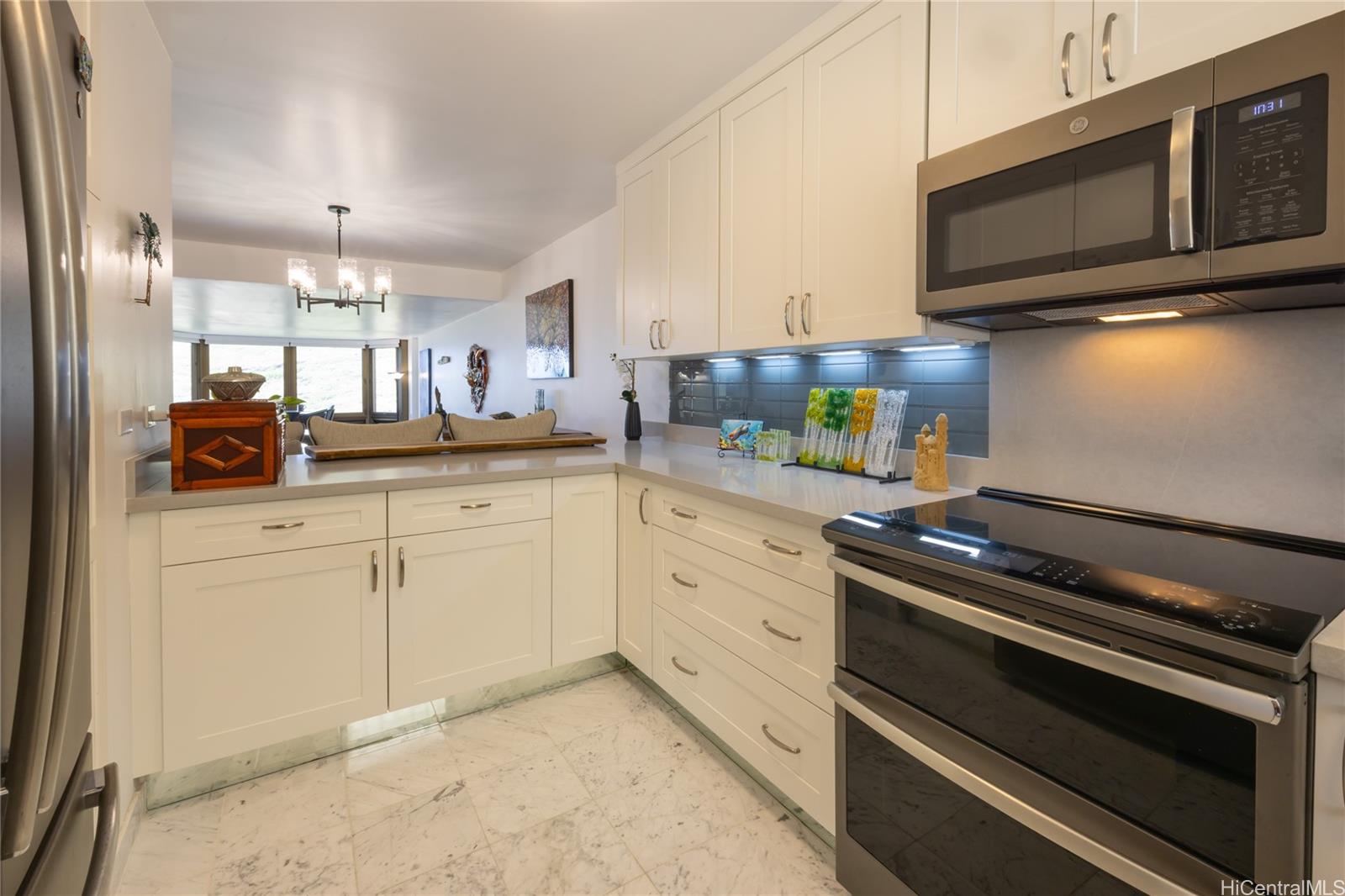 521 Hahaione Street  Unit 2/12H